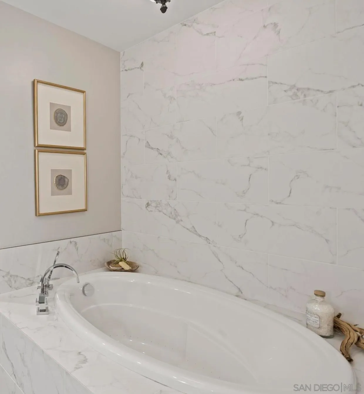 Photo #16: 260001482 Listing: Photo #16