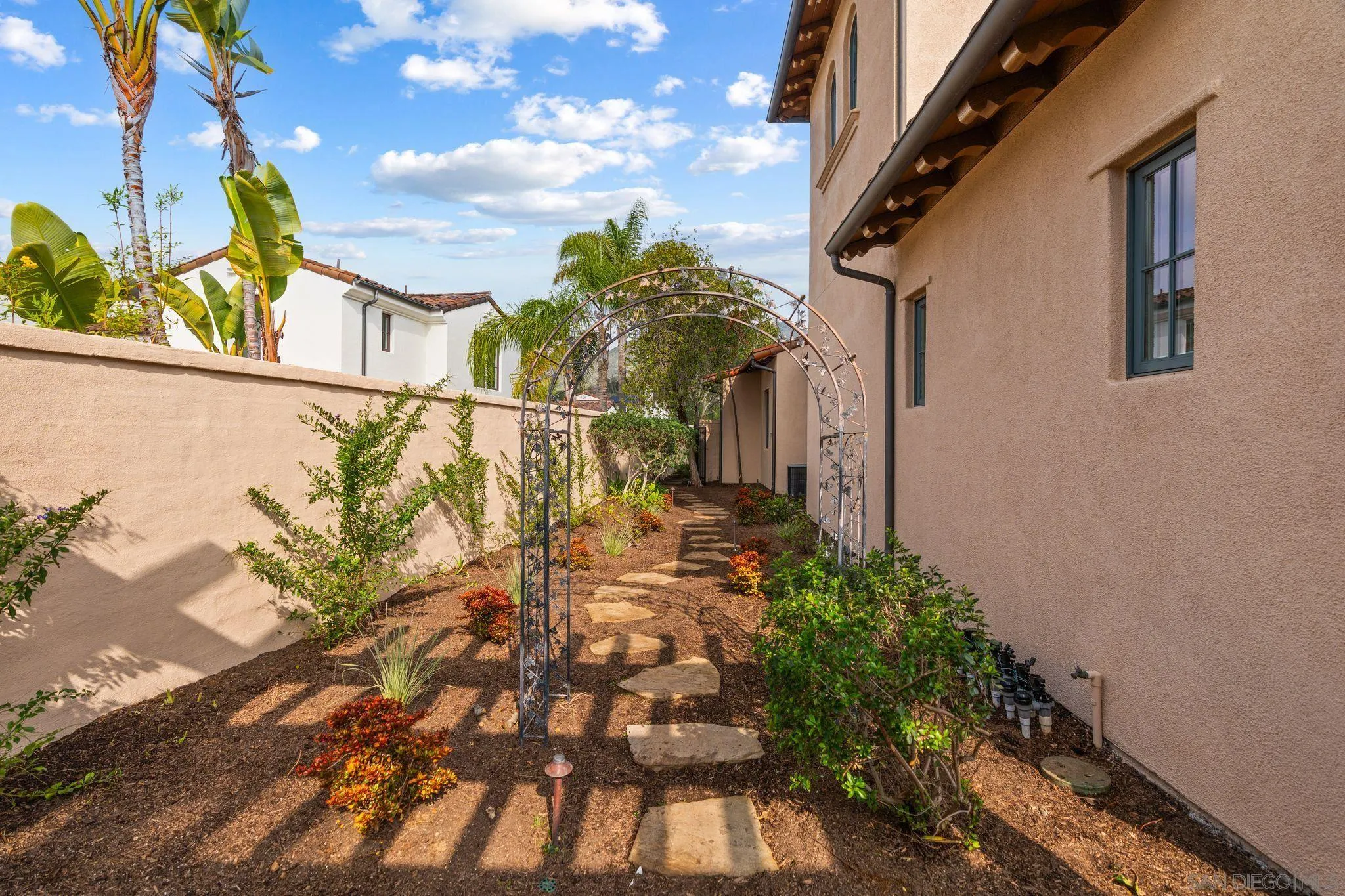 https://cdn.realtyfeed.com/cdn/127/260001487/0ac34ddbd79f1490c4446c89ebe392ee.webp