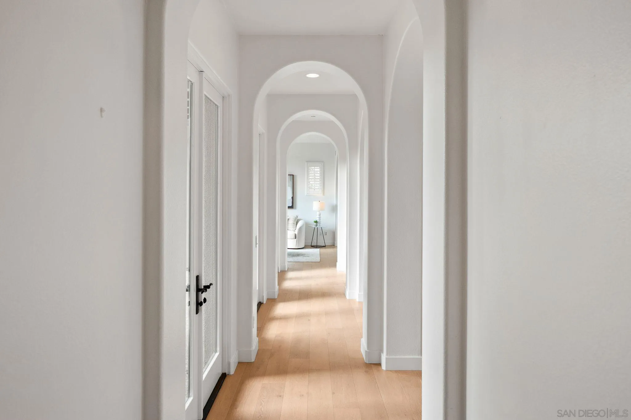 https://cdn.realtyfeed.com/cdn/127/260001487/4fee305f496f507e2fb966ffc611b284.webp