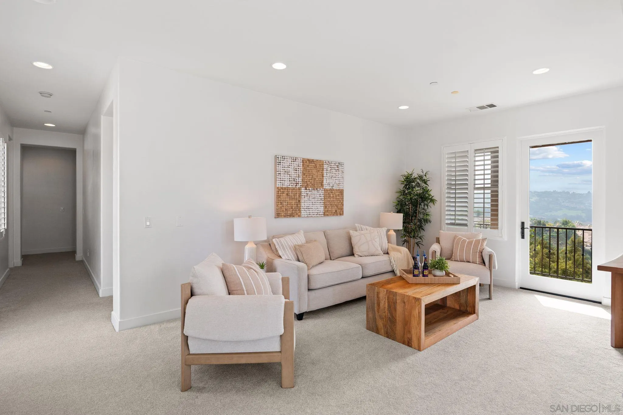 https://cdn.realtyfeed.com/cdn/127/260001487/c7cbf81f52b5c58857da628938e2696b.webp