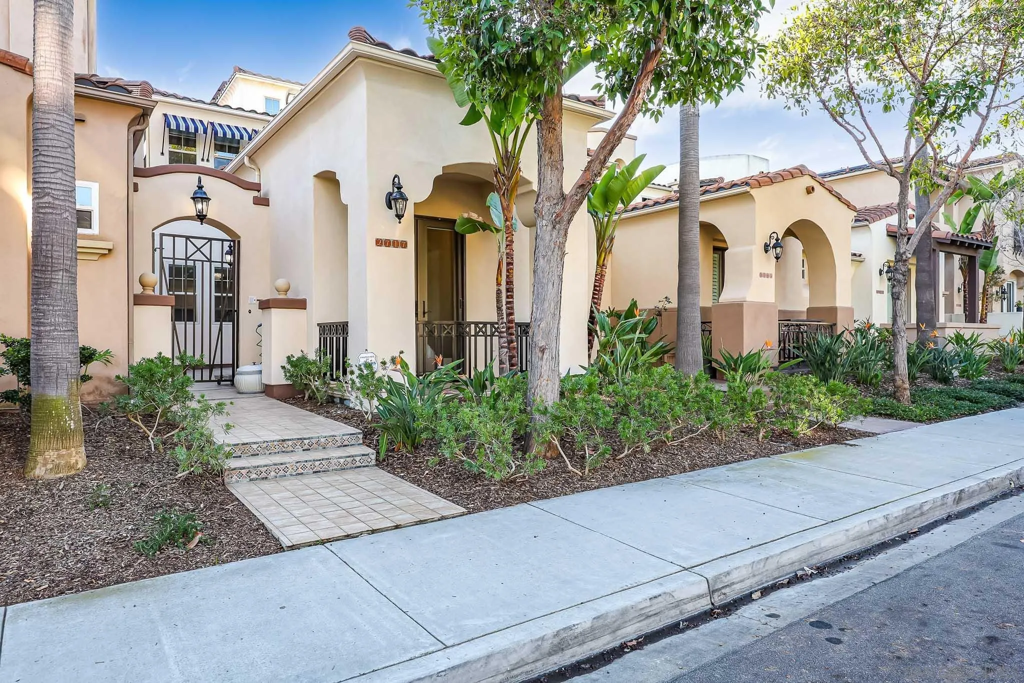 https://cdn.realtyfeed.com/cdn/127/260001493/95389cb470580b683715cddd18a2fe29.webp