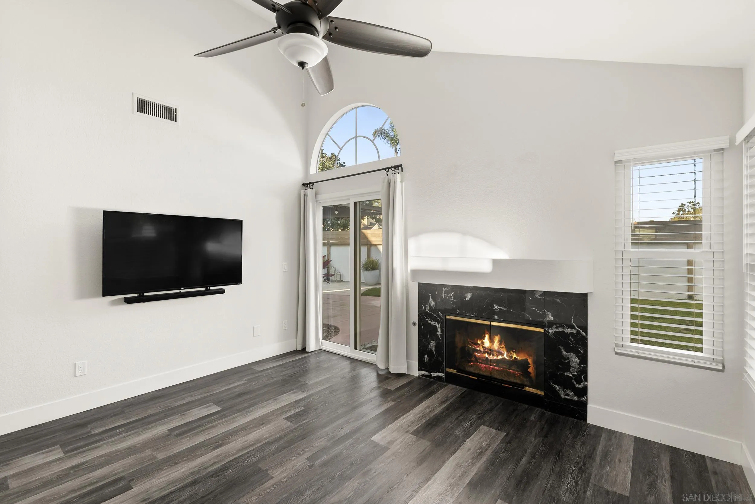 https://cdn.realtyfeed.com/cdn/127/260001496/d5703b918a0d60516879d92c5b0bd515.webp