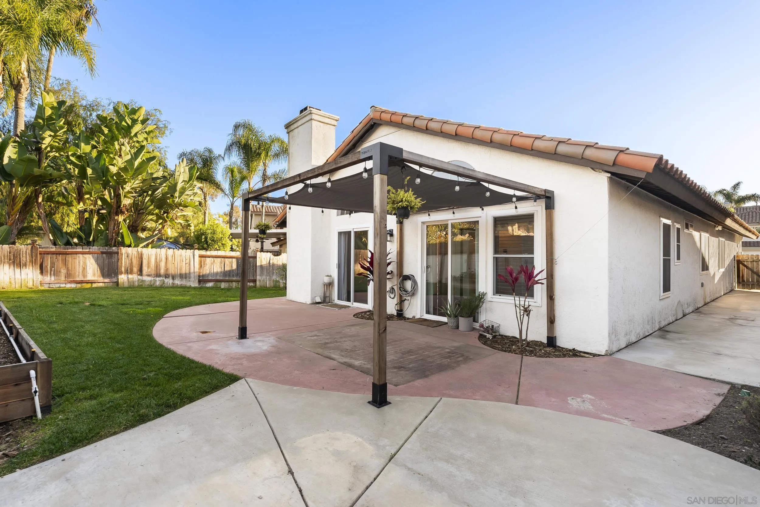 https://cdn.realtyfeed.com/cdn/127/260001496/f3ae6a318daf30e75fcea618b1b18c65.webp