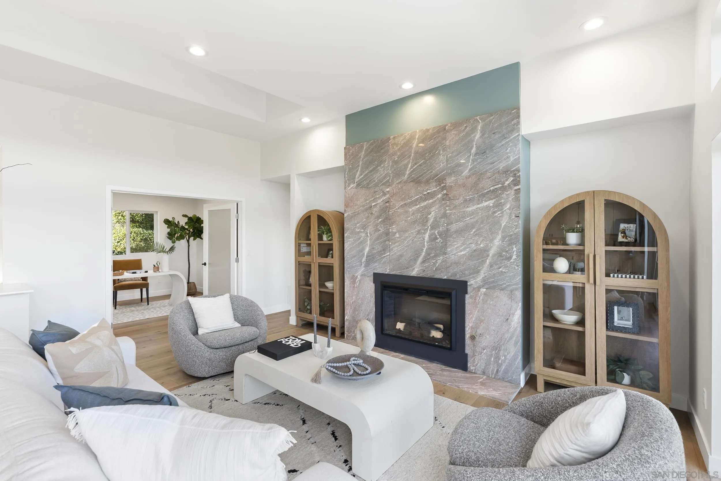 https://cdn.realtyfeed.com/cdn/127/2600015/0f4ccd8c8cba700391f44c884b23a016.webp