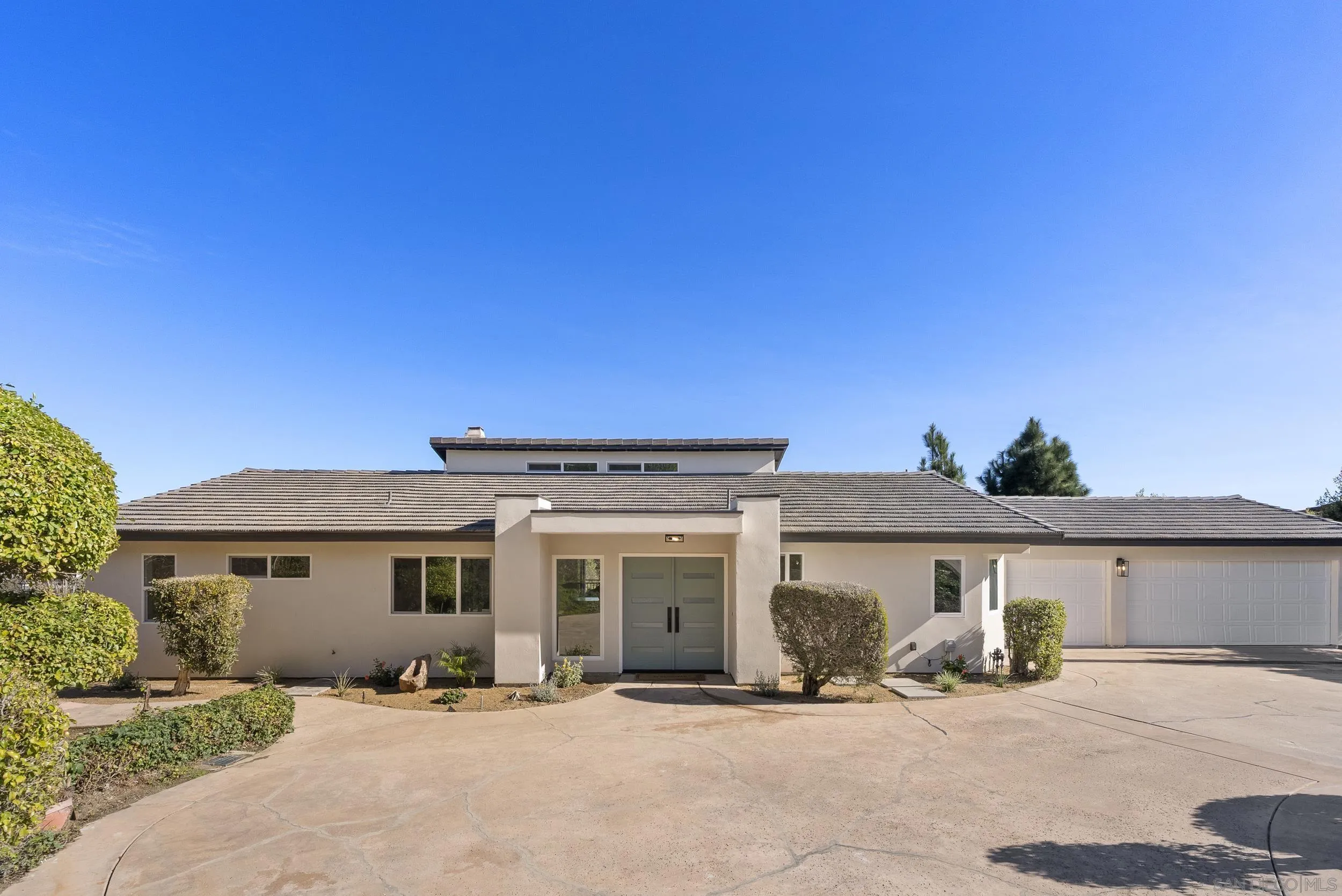 https://cdn.realtyfeed.com/cdn/127/2600015/1d78c51d4cdc96038afc6792e36e4676.webp
