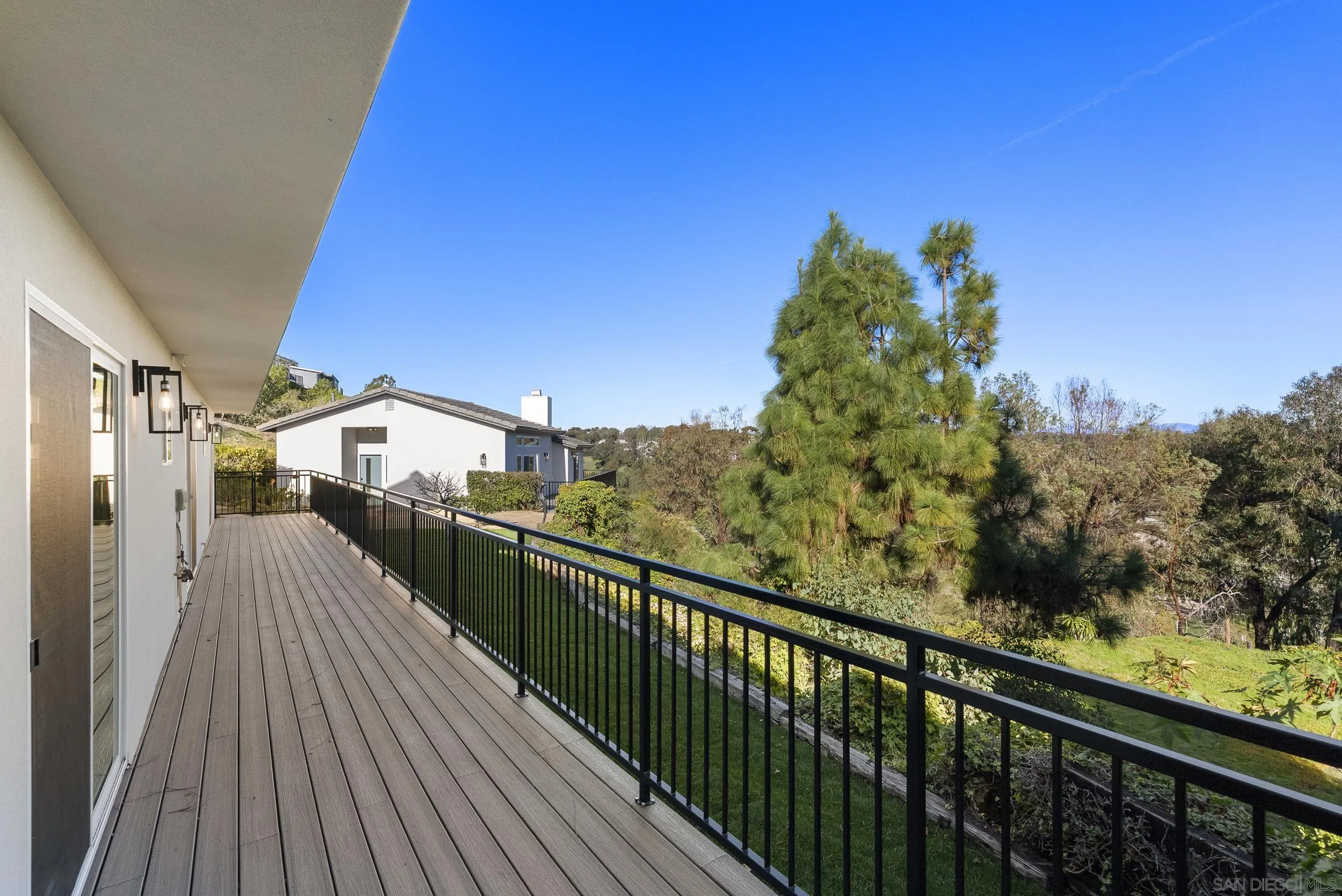 https://cdn.realtyfeed.com/cdn/127/2600015/2542f8c2f07ae6df4f11a25c9d4c042c.webp