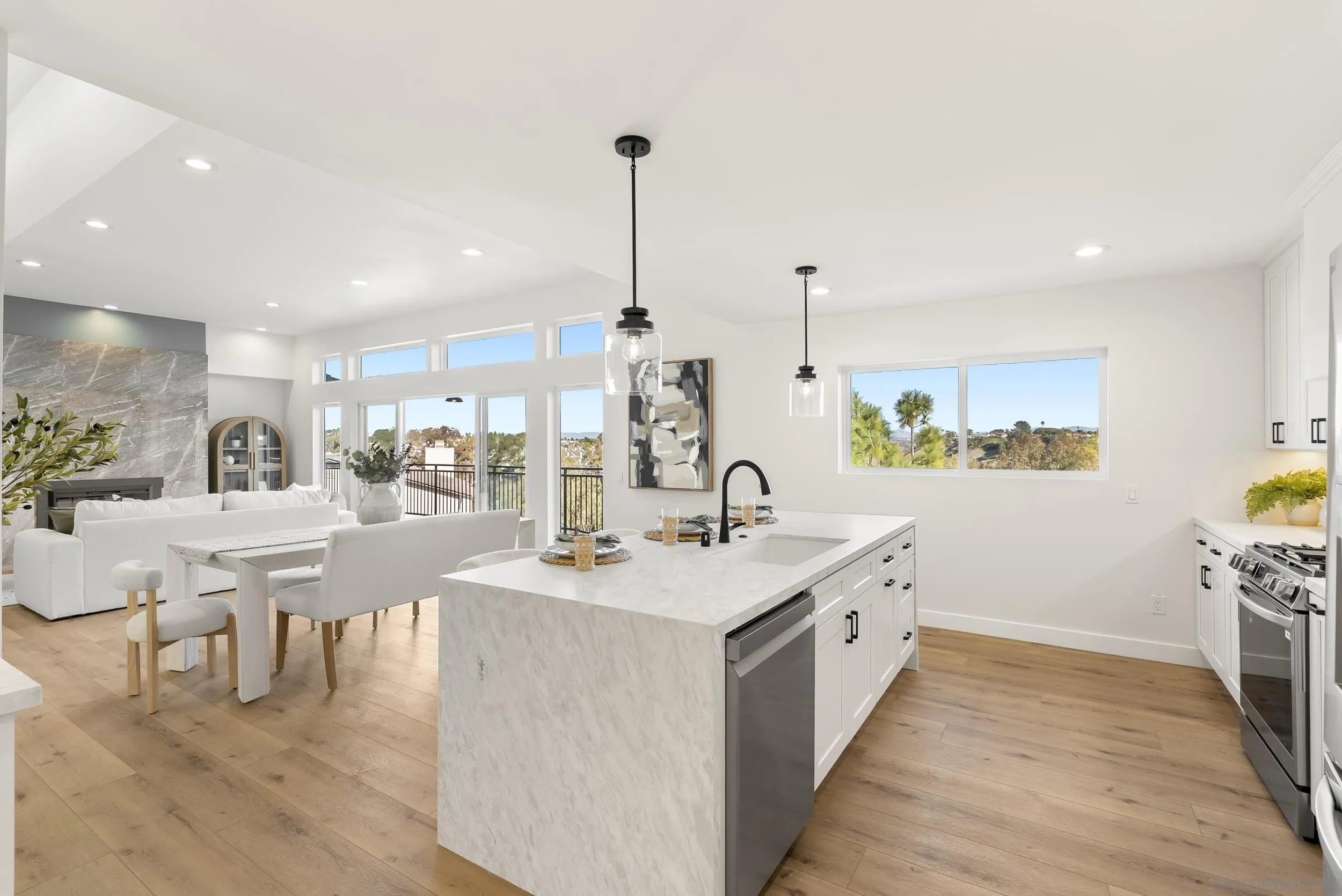 https://cdn.realtyfeed.com/cdn/127/2600015/5a8f3a0f8db92a158b433857256c46fe.webp