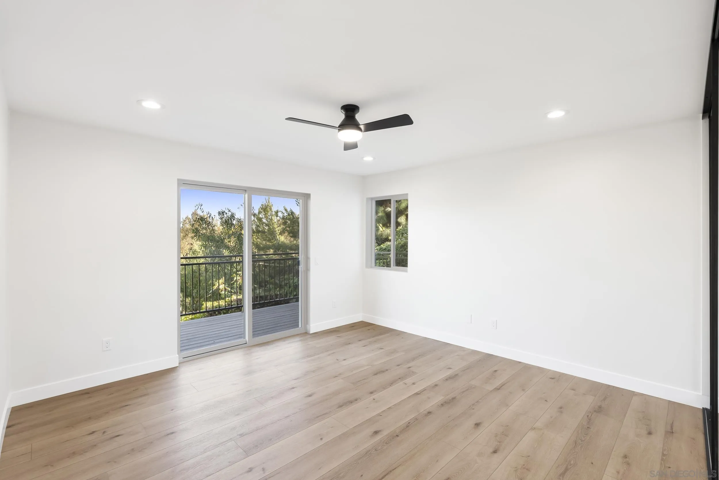 https://cdn.realtyfeed.com/cdn/127/2600015/6a5282b833d748b7a4d650bce0269864.webp