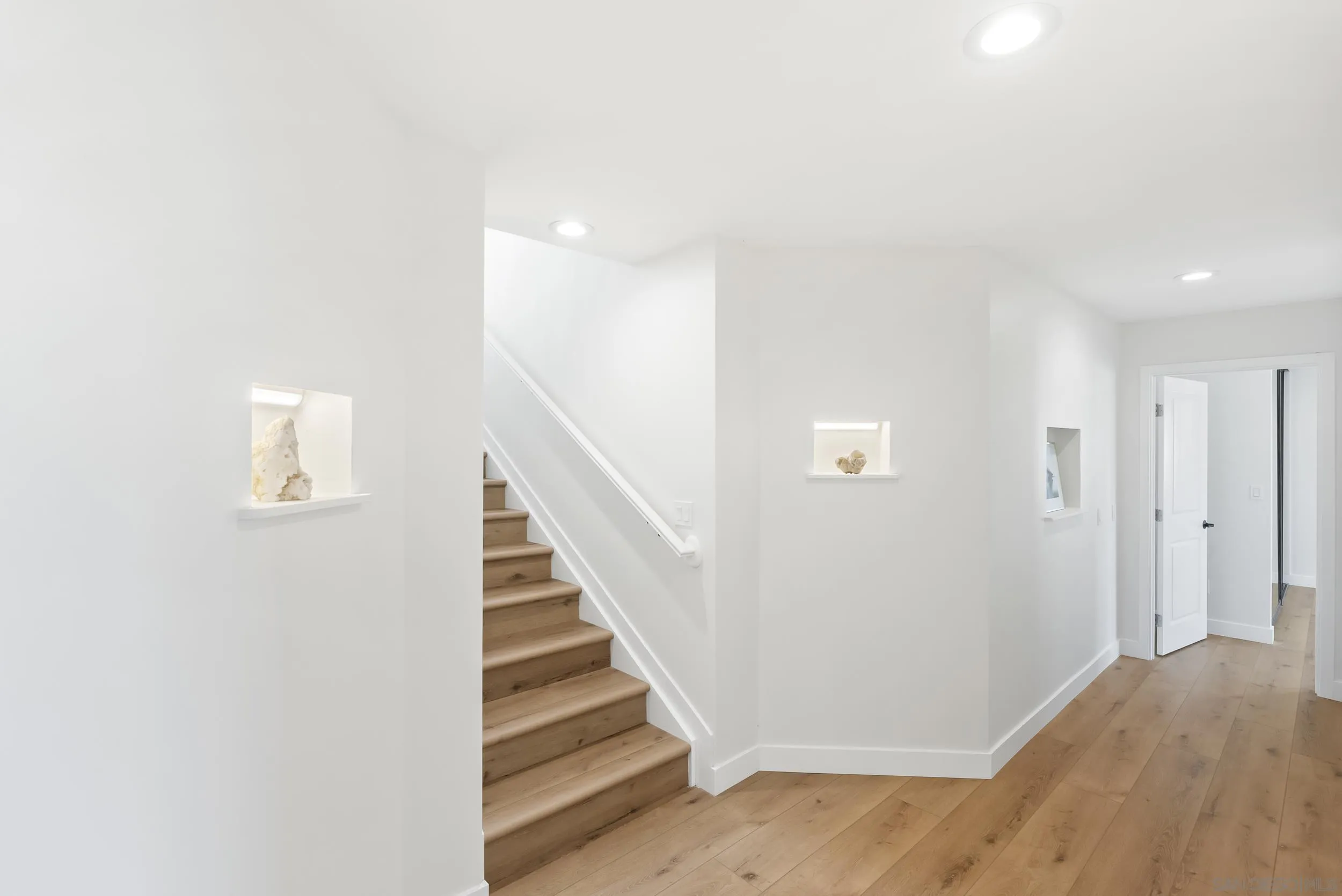 https://cdn.realtyfeed.com/cdn/127/2600015/8bf2ad1fc67986e24b9f4f7bbac1151e.webp