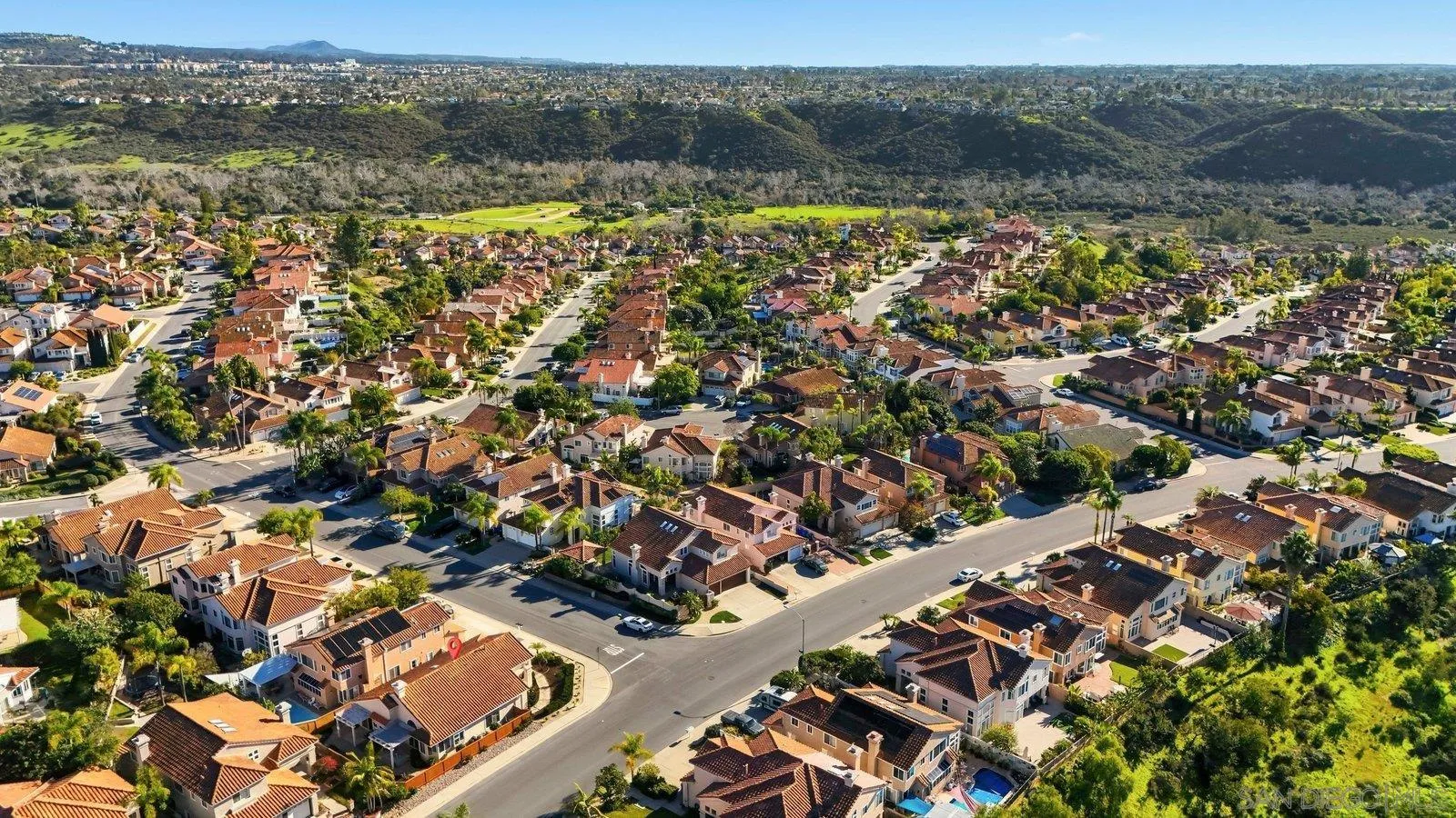 https://cdn.realtyfeed.com/cdn/127/260001501/0398bb674feabf6b3d33df1d9ad88bd1.webp
