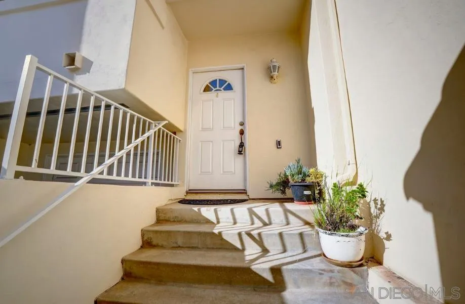 https://cdn.realtyfeed.com/cdn/127/260001502/9ed2c779c0169a0c67b9099fe5f6a6ac.webp