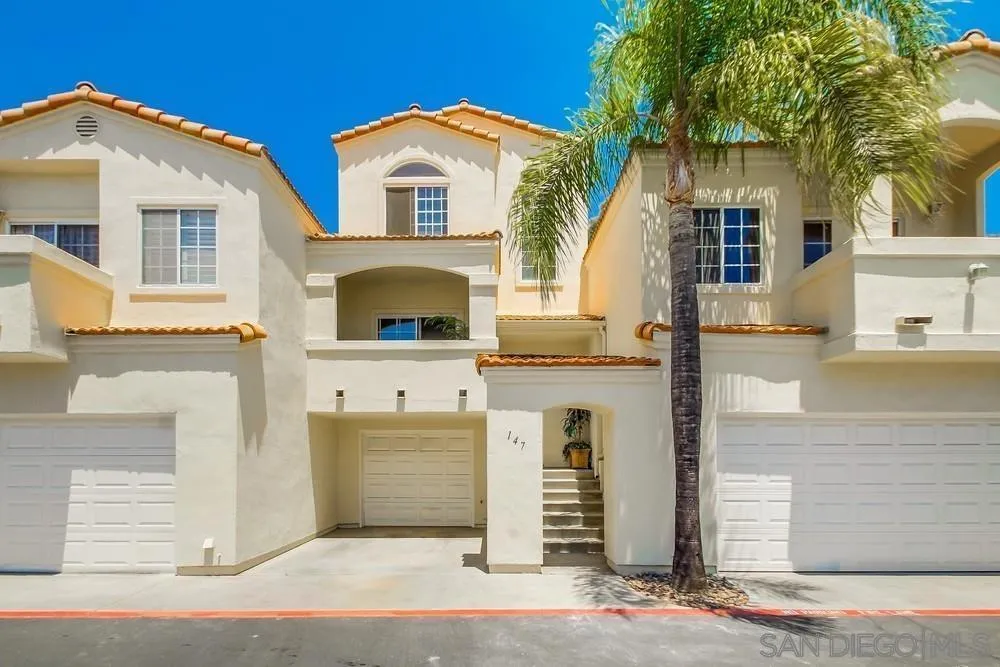 Photo #1: 260001502 Listing: Photo #1