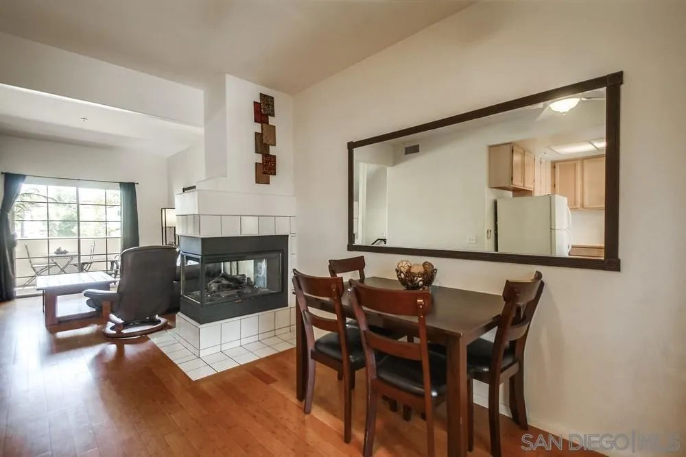 Photo #4: 260001502 Listing: Photo #4