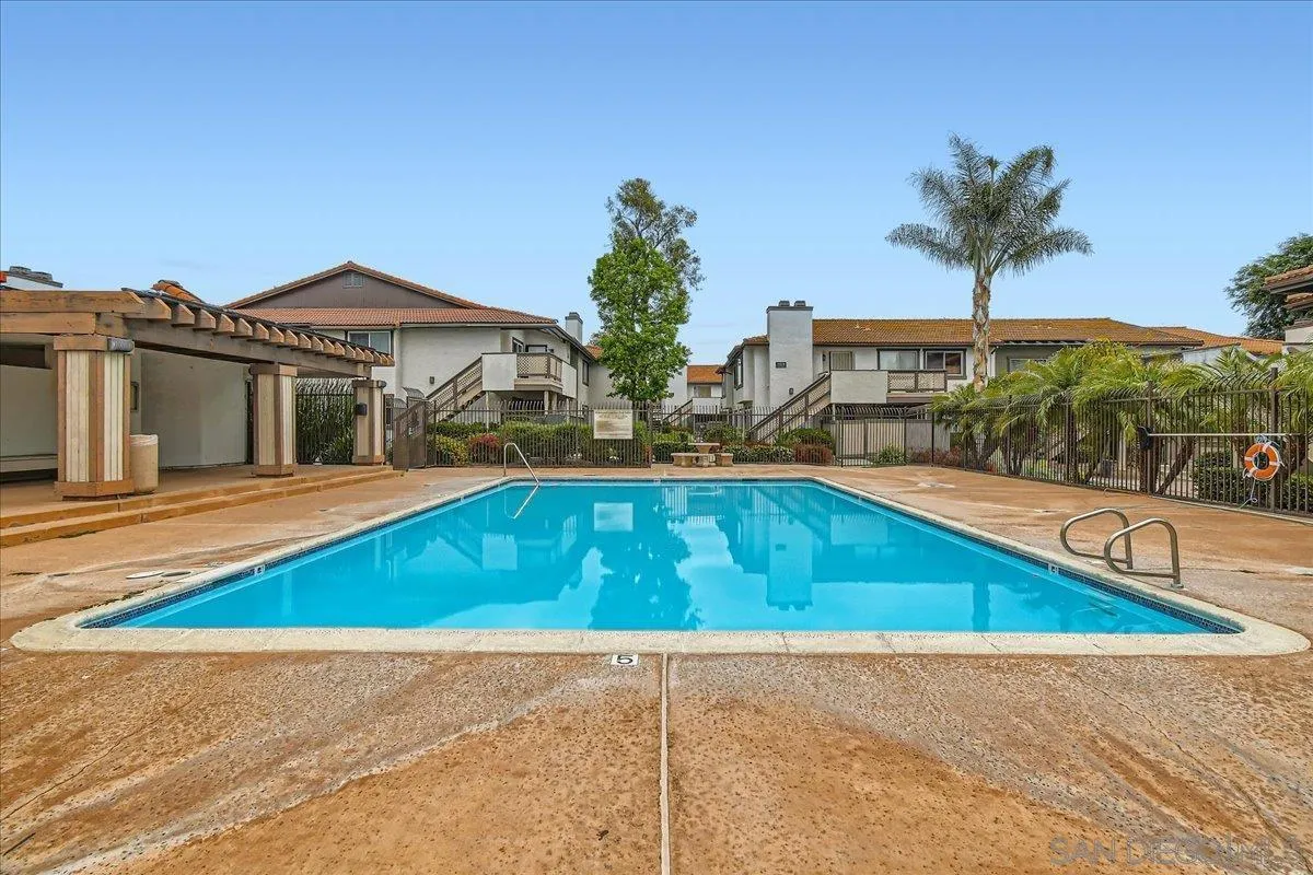 https://cdn.realtyfeed.com/cdn/127/260001503/e782c6fe4972e9f4c391f4709dc5ce9e.webp