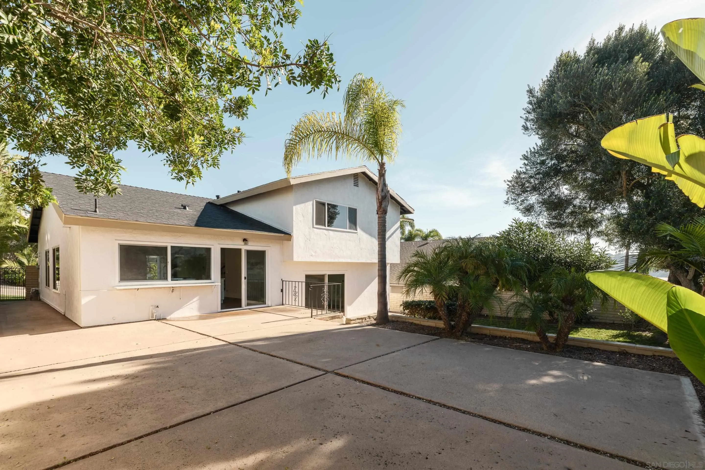 https://cdn.realtyfeed.com/cdn/127/260001507/891720f13754586dd2bee43852485784.webp