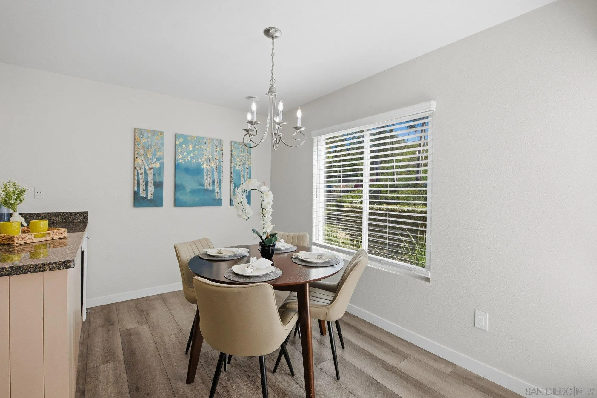Photo #8: 260001508 Listing: Photo #8