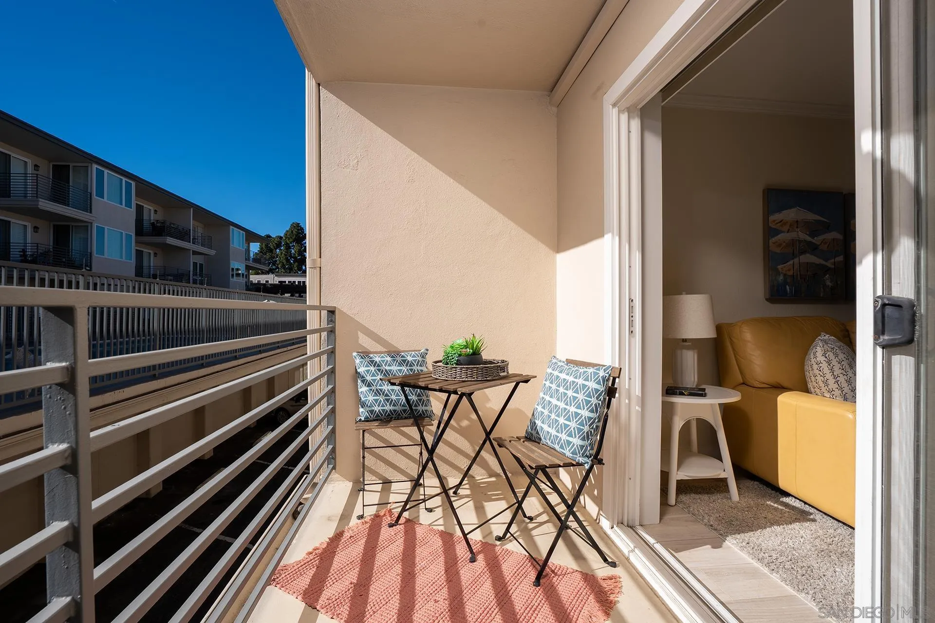https://cdn.realtyfeed.com/cdn/127/260001510/f2910be1f902789f82f2017e571fb86f.webp