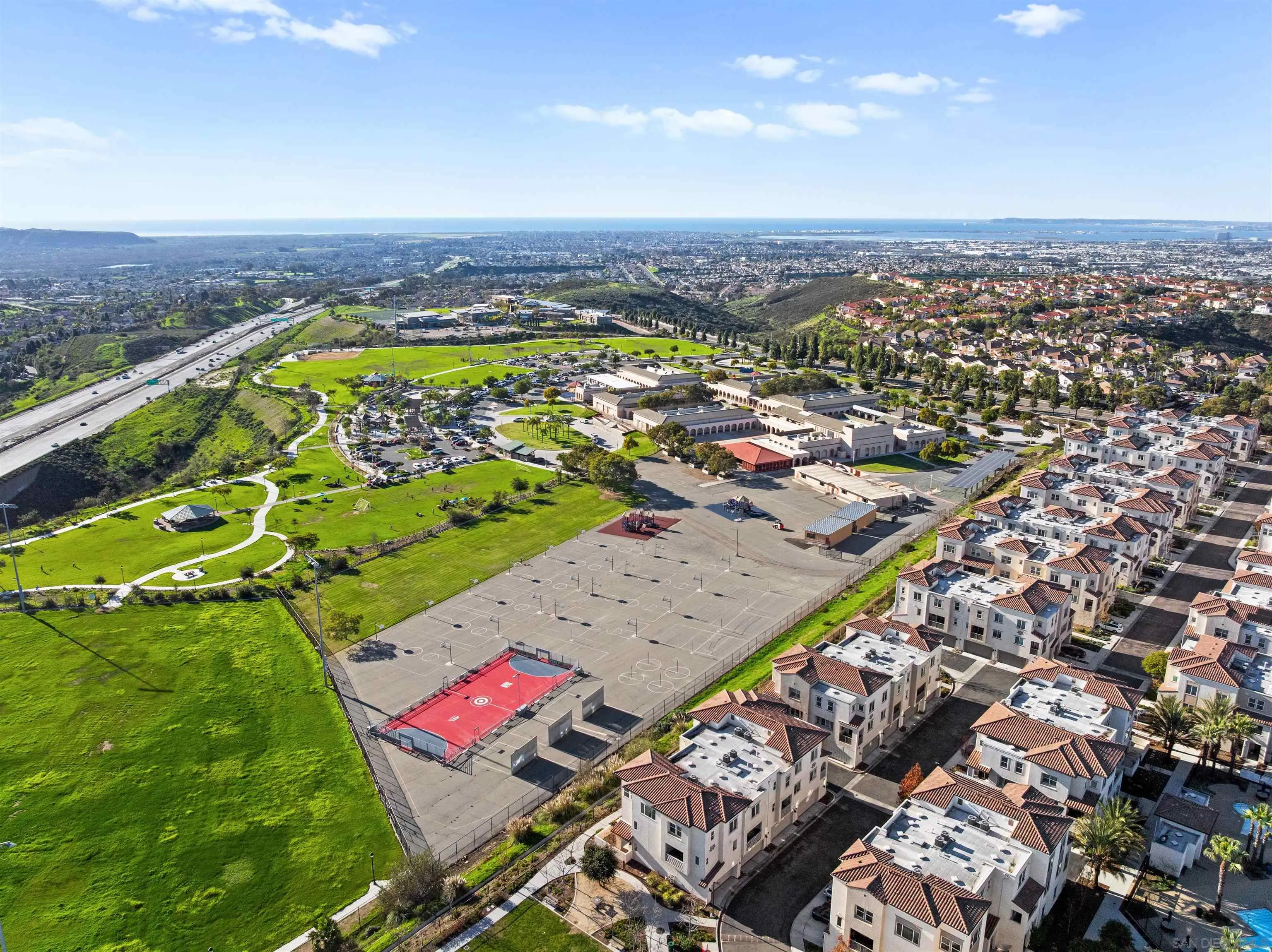 Photo #8: 260001511 Listing: Photo #8