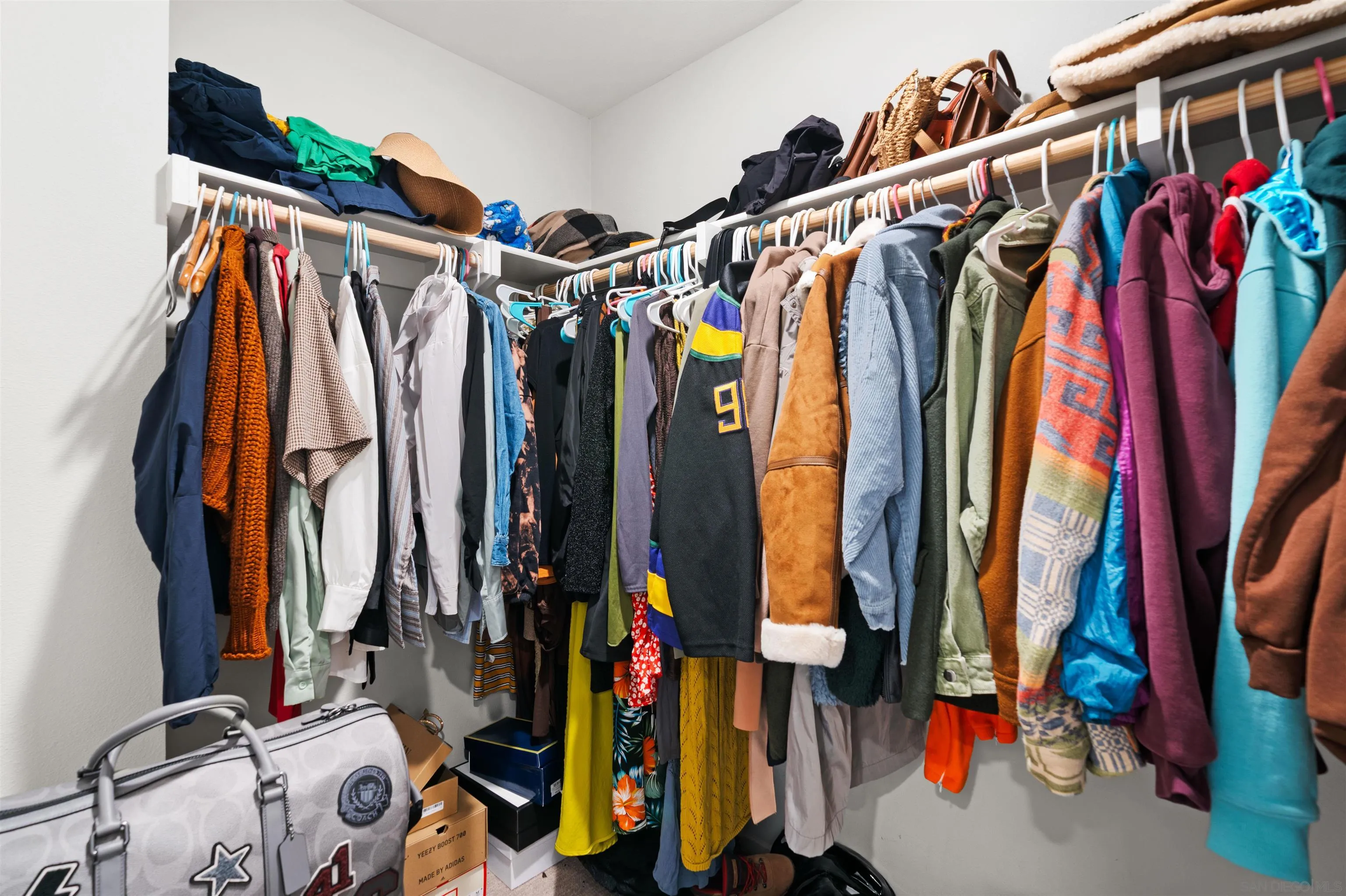 Photo #25: 260001511 Listing: Photo #25