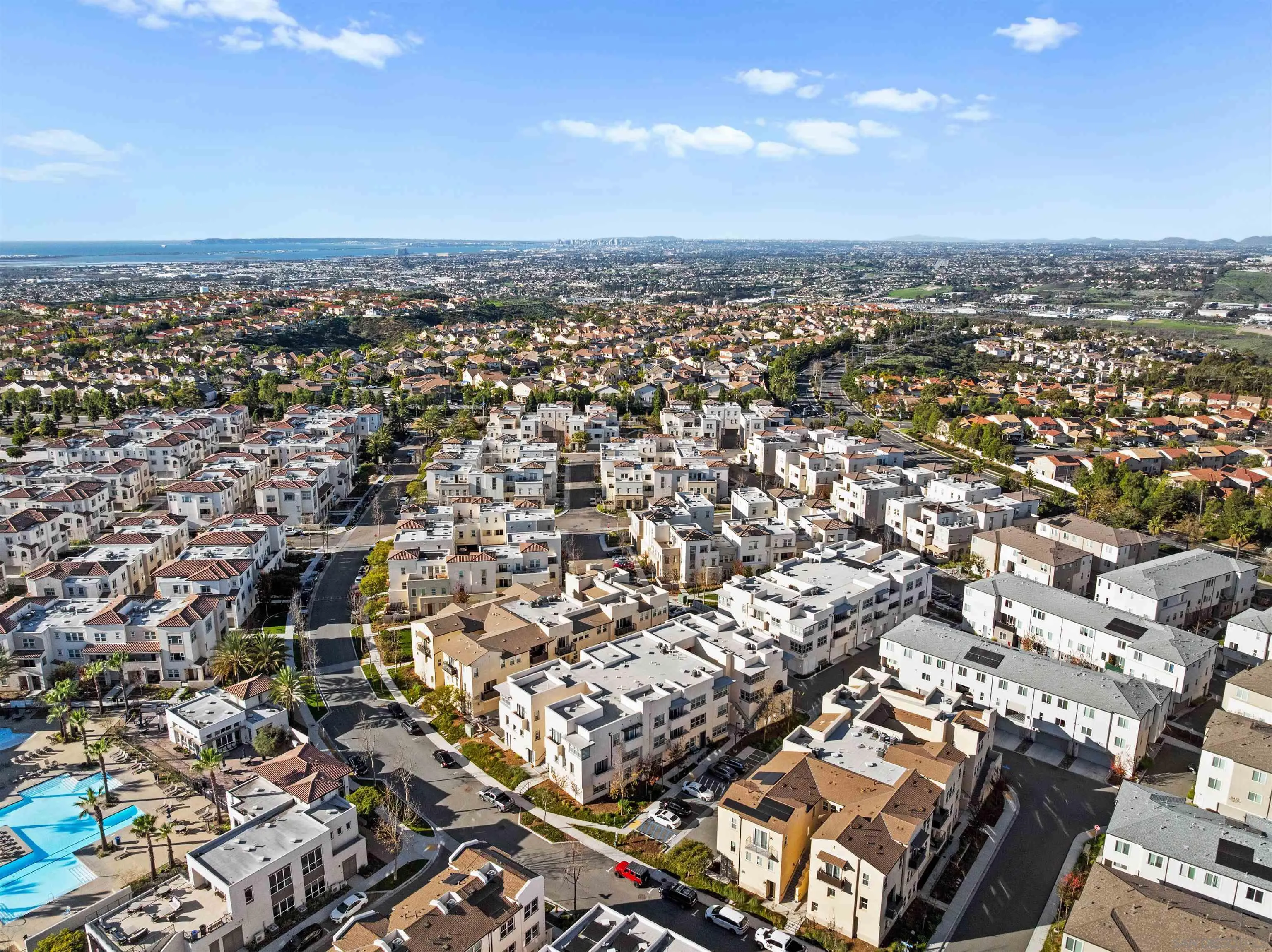 Photo #2: 260001511 Listing: Photo #2