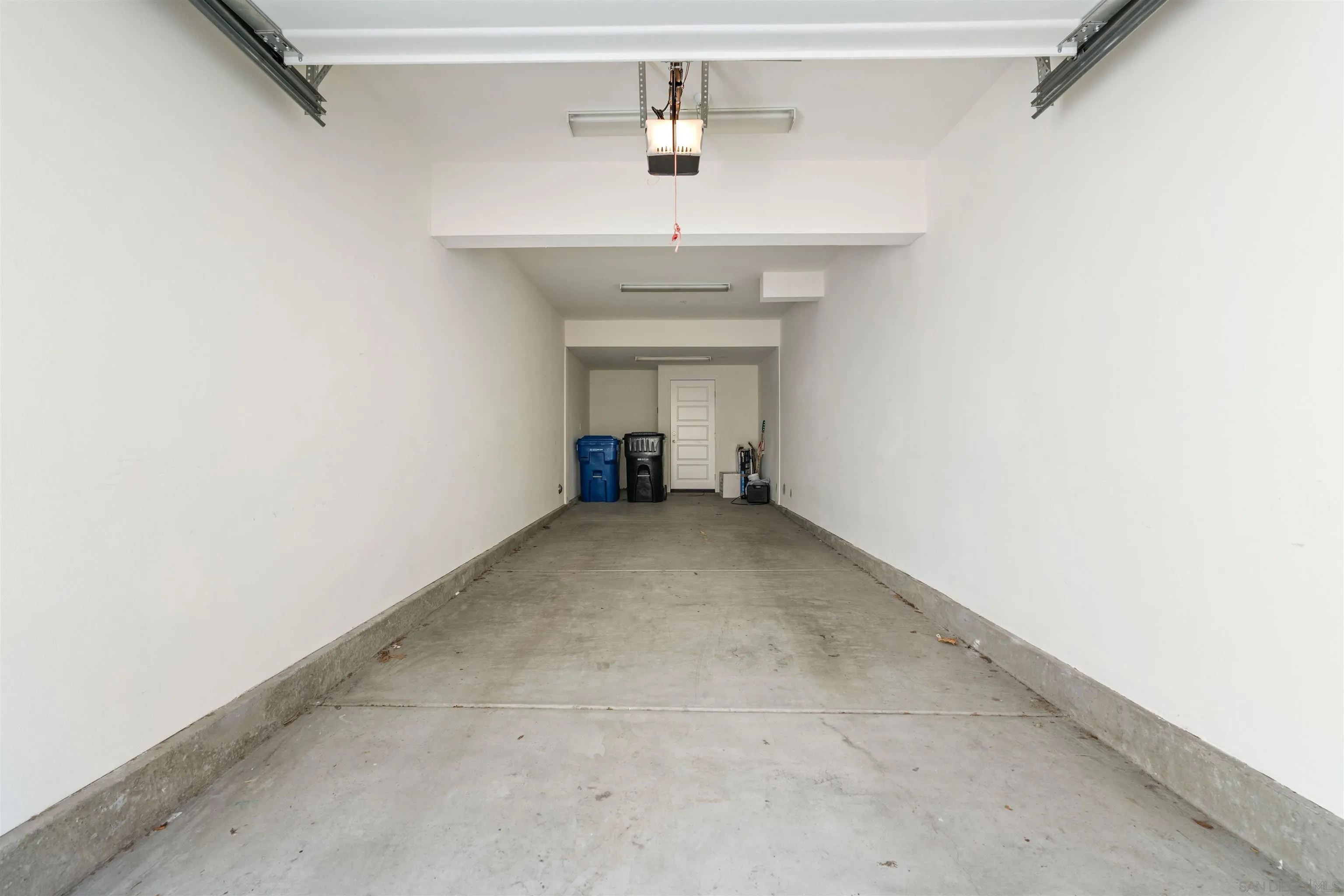 Photo #32: 260001511 Listing: Photo #32