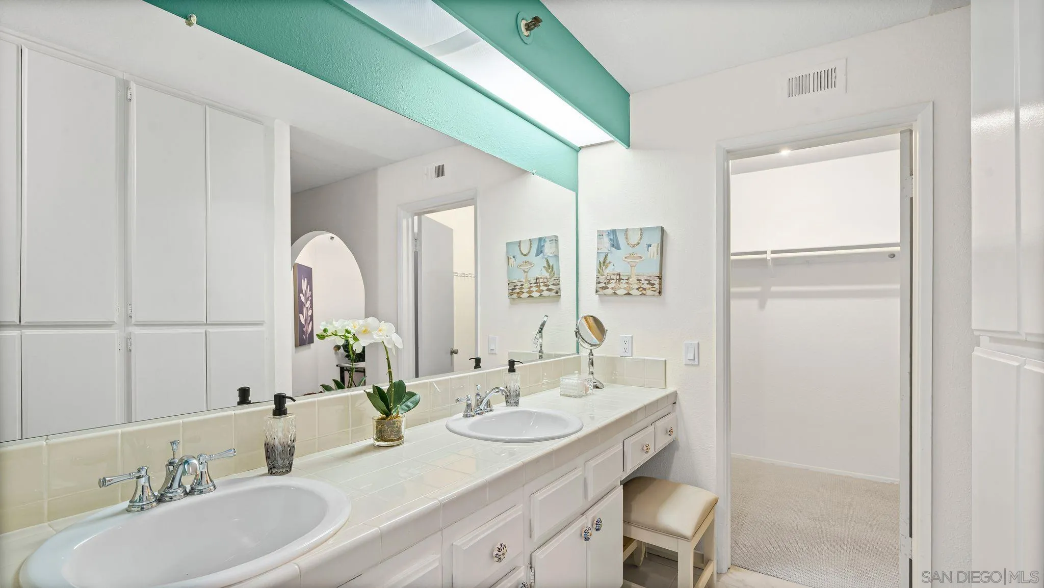 Photo #22: 260001513 Listing: Photo #22