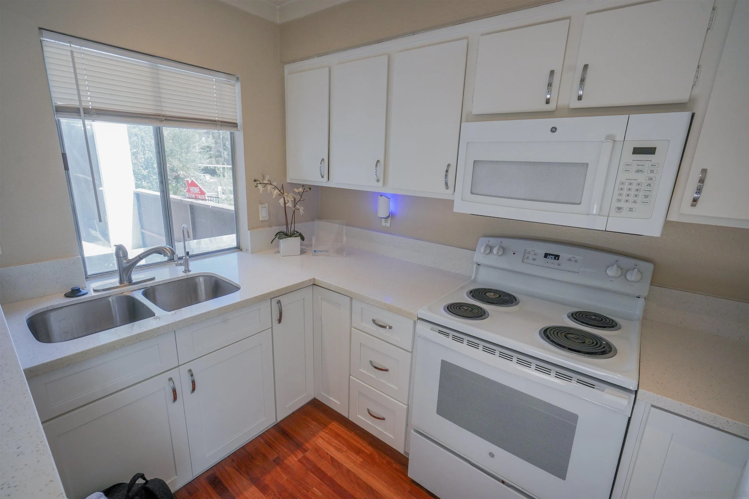 https://cdn.realtyfeed.com/cdn/127/260001518/1c0f3a168d82c3f4bbc63808345d08c9.webp