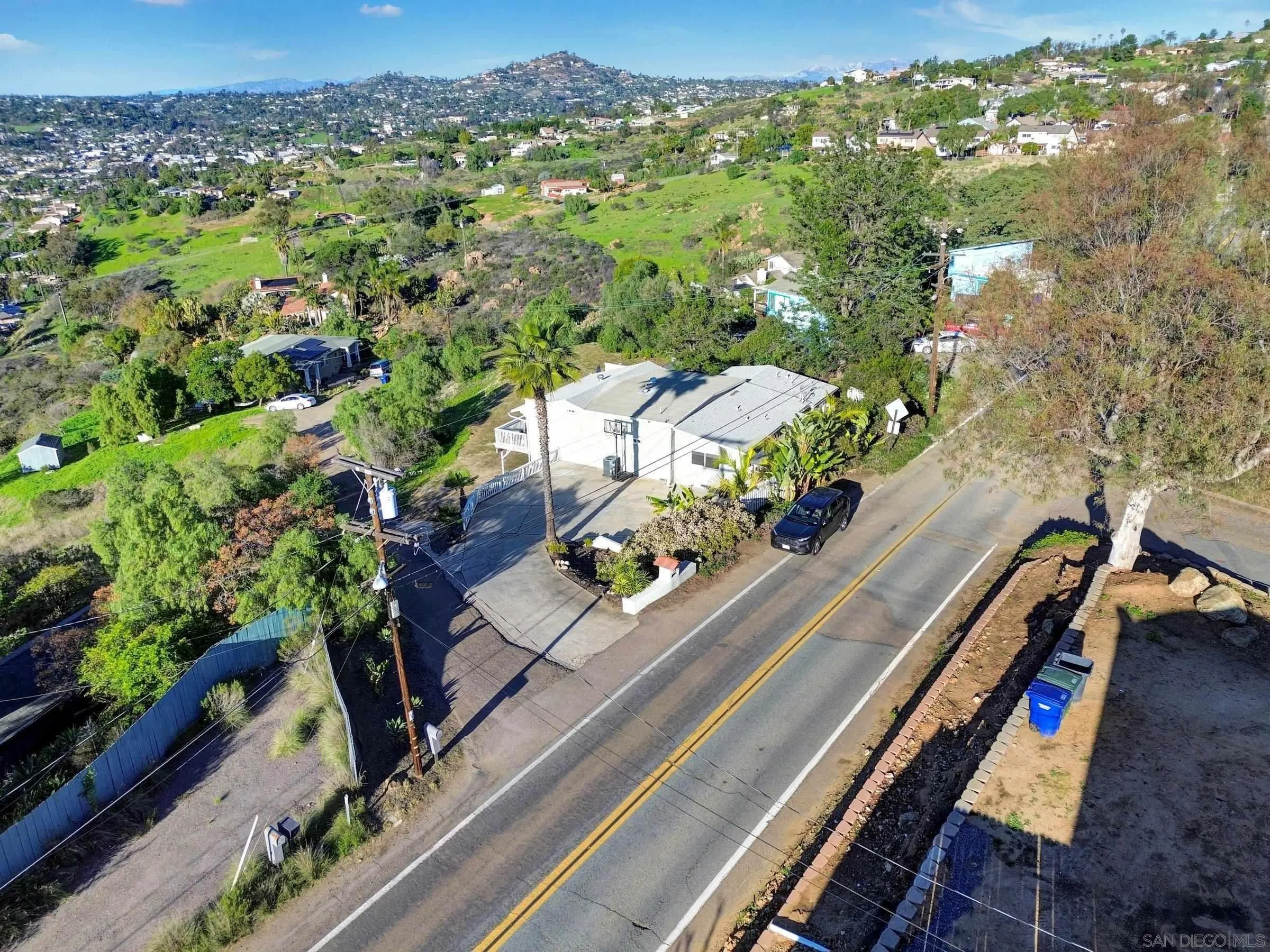 https://cdn.realtyfeed.com/cdn/127/260001519/11a6f8f182585d84e89139b5bfb8887f.webp