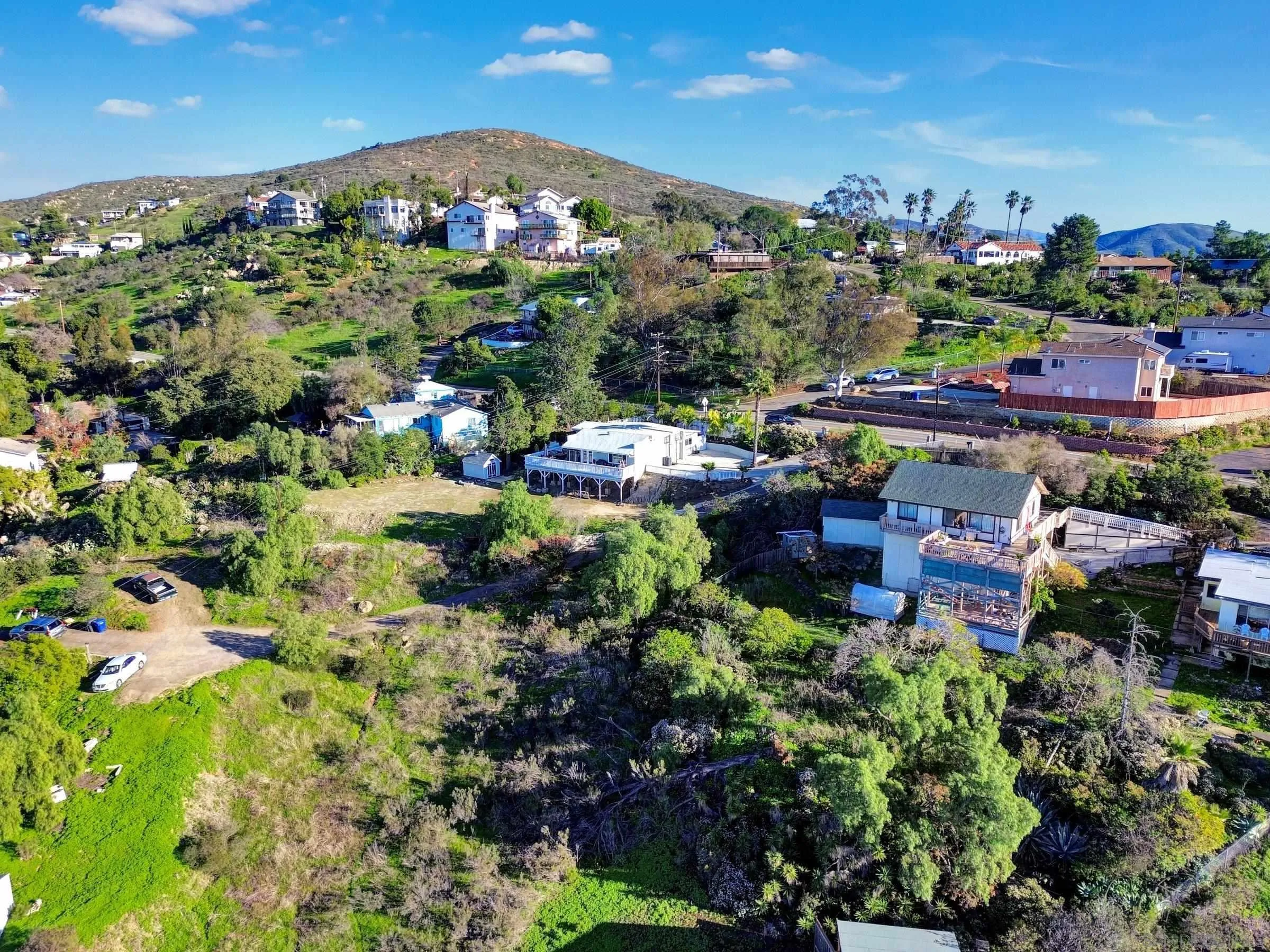 https://cdn.realtyfeed.com/cdn/127/260001519/14377dd42206728074cbfad221cc0ec1.webp