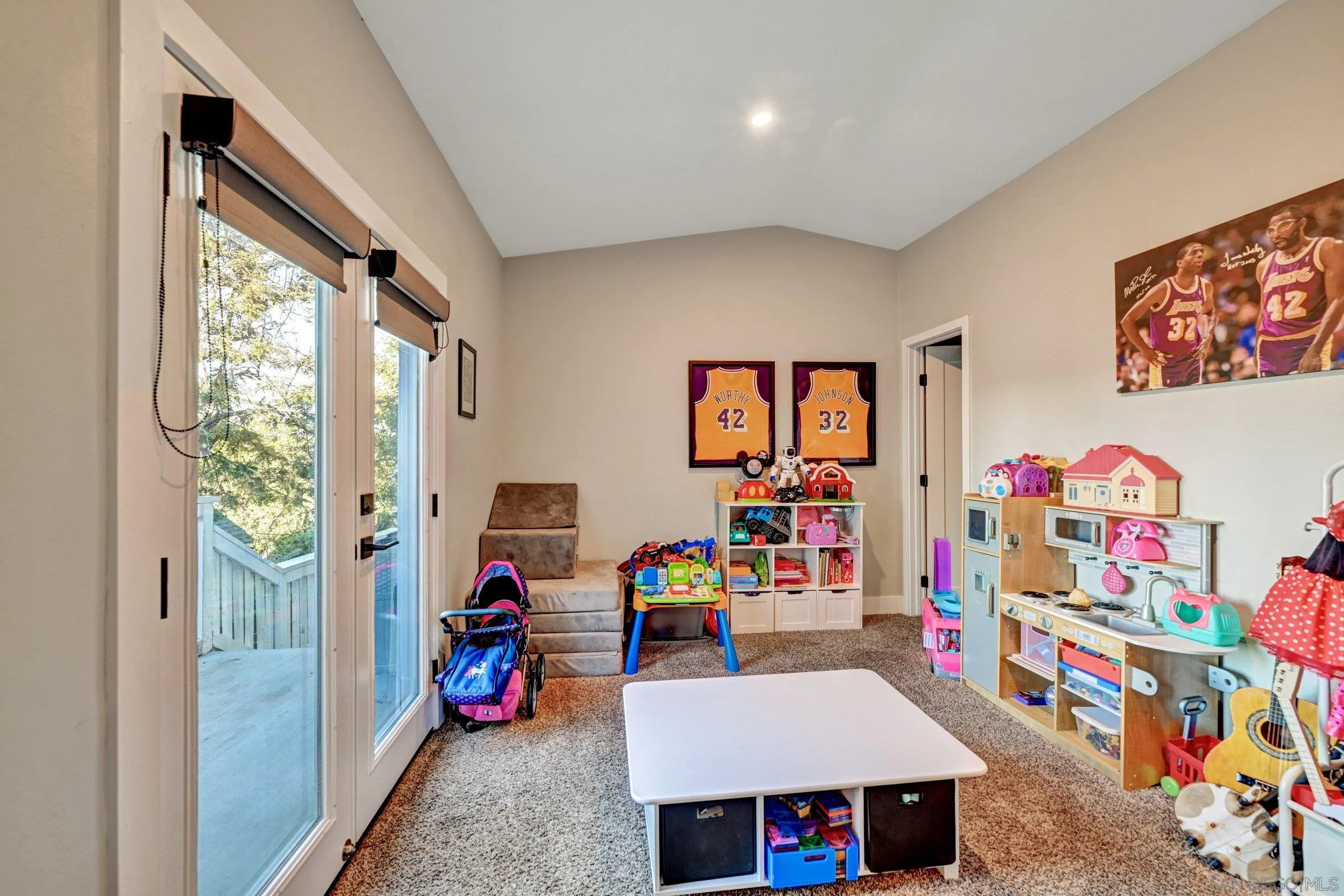 https://cdn.realtyfeed.com/cdn/127/260001519/7069e28bc155ce31742b0af615d30bf1.webp