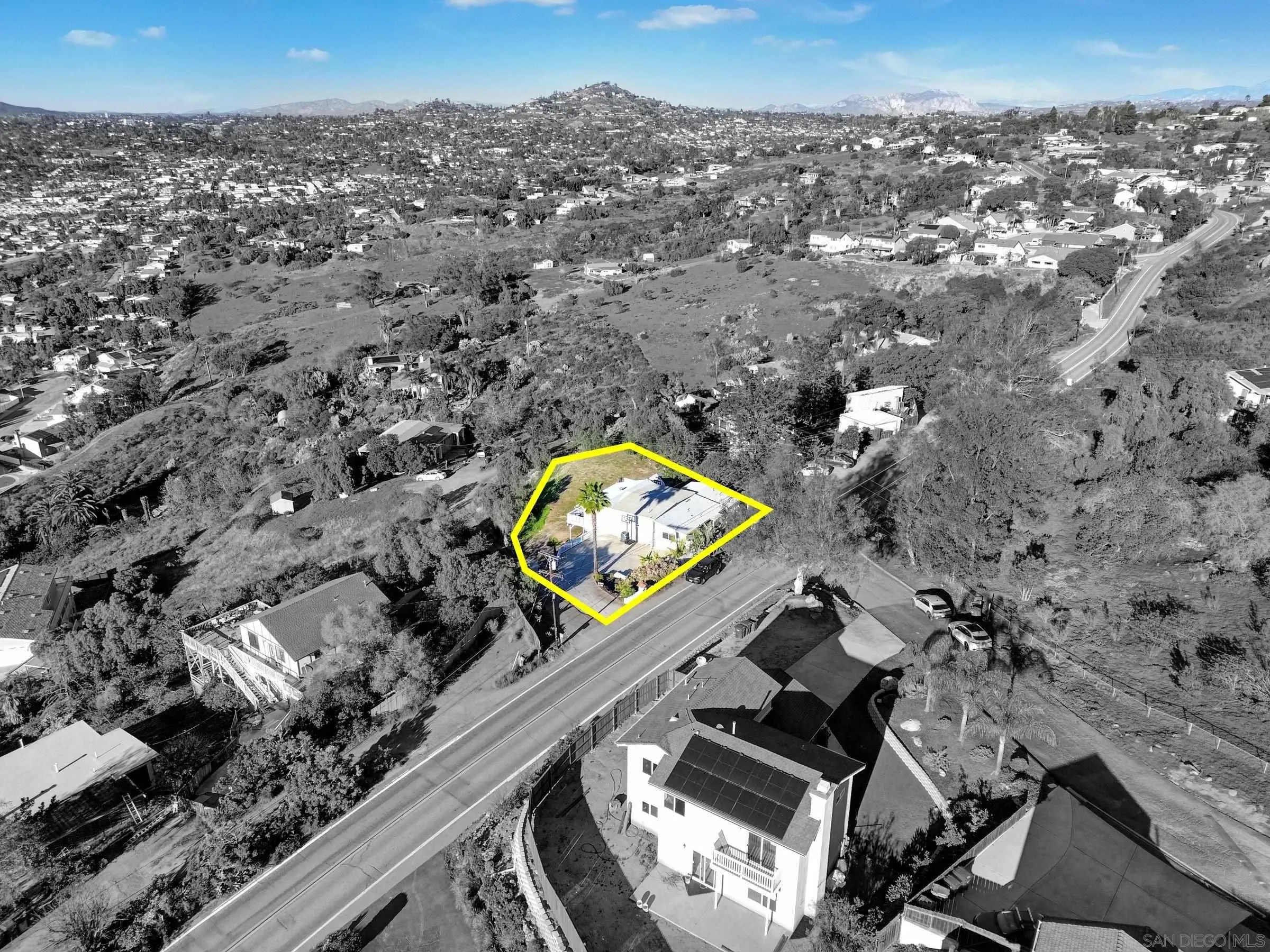 https://cdn.realtyfeed.com/cdn/127/260001519/f103e9e69b88ef0fc227175e8817d207.webp