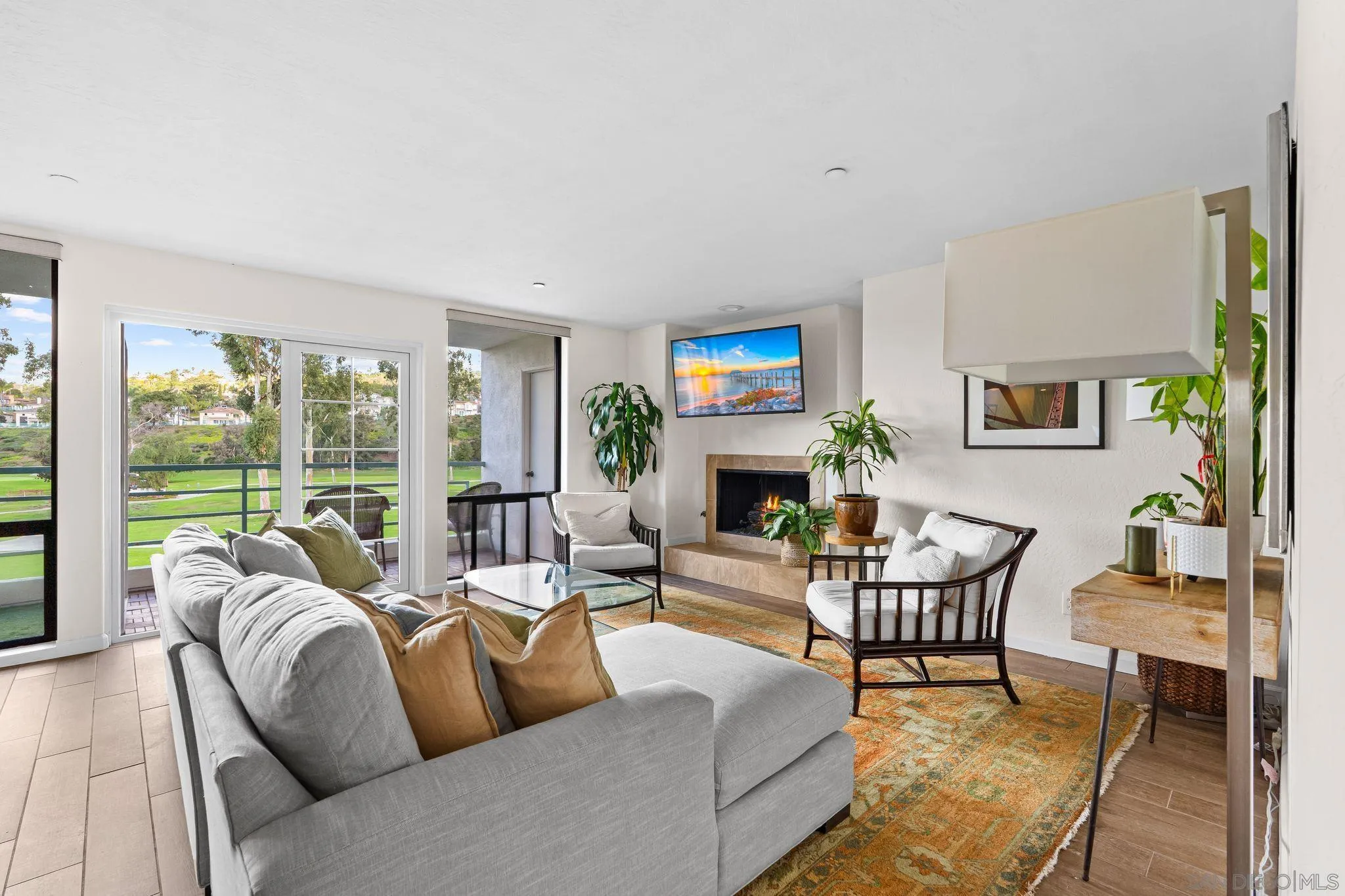 https://cdn.realtyfeed.com/cdn/127/260001522/0ebe740d5f40196fb6f254b2df128415.webp