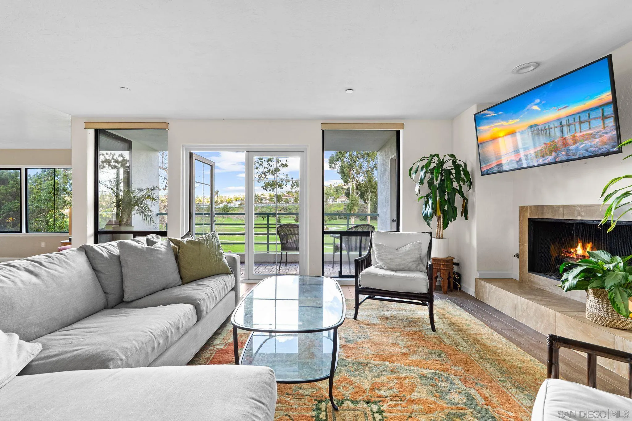 https://cdn.realtyfeed.com/cdn/127/260001522/5ff6404b7745939fcb847993ab22b603.webp
