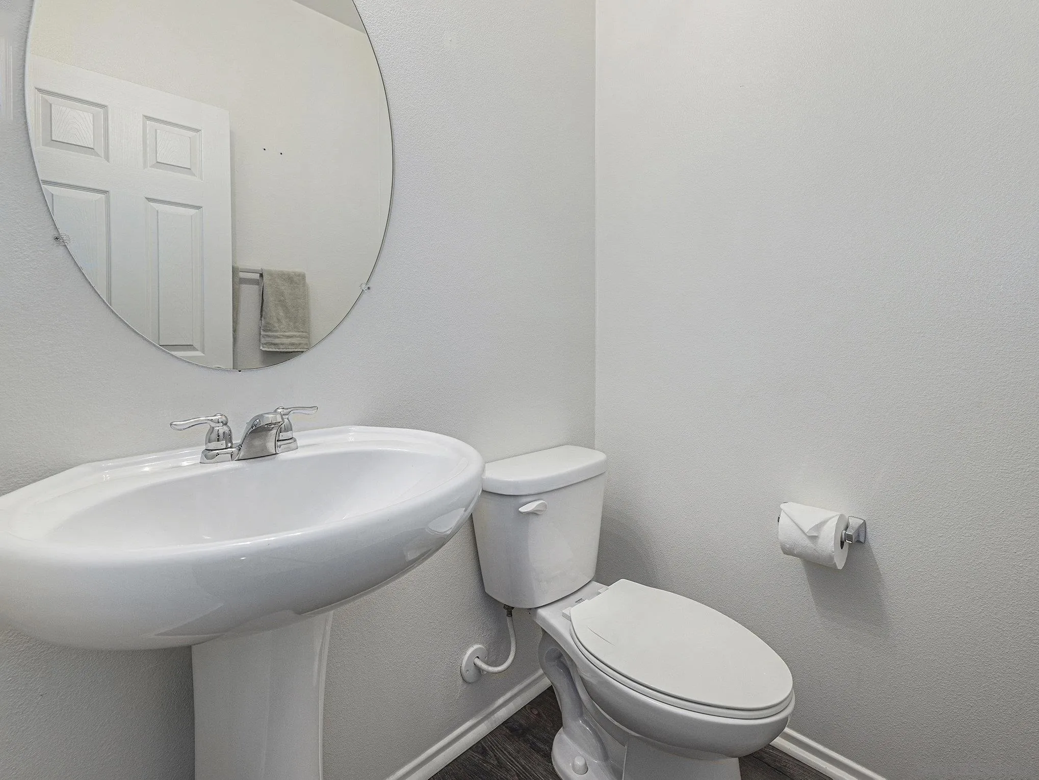 https://cdn.realtyfeed.com/cdn/127/260001530/fcf21c5e7ba38710f37dcbe59cb3522f.webp