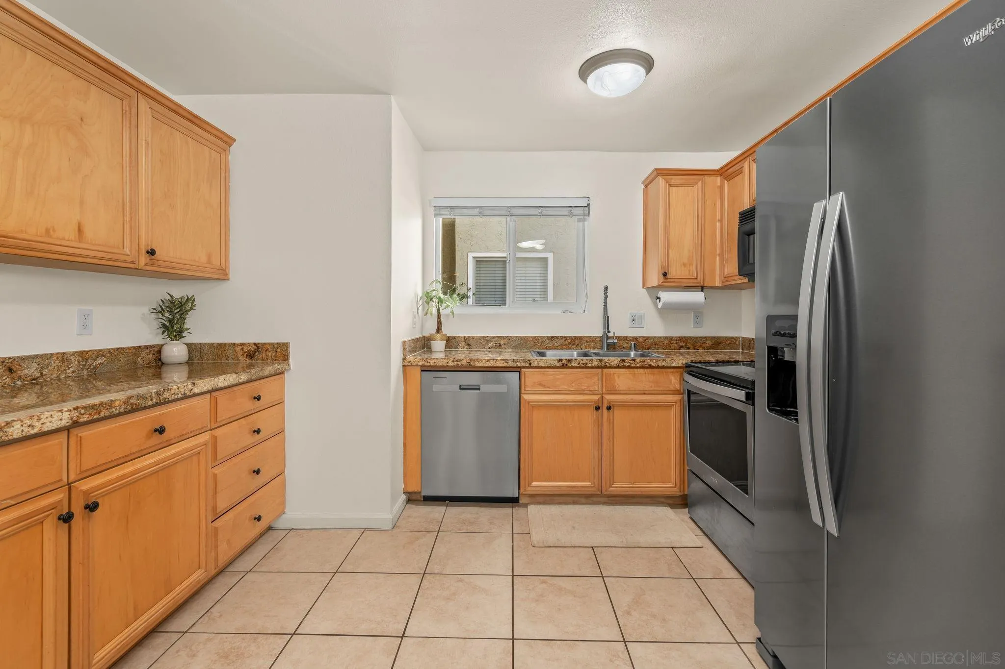 Photo #6: 260001534 Listing: Photo #6