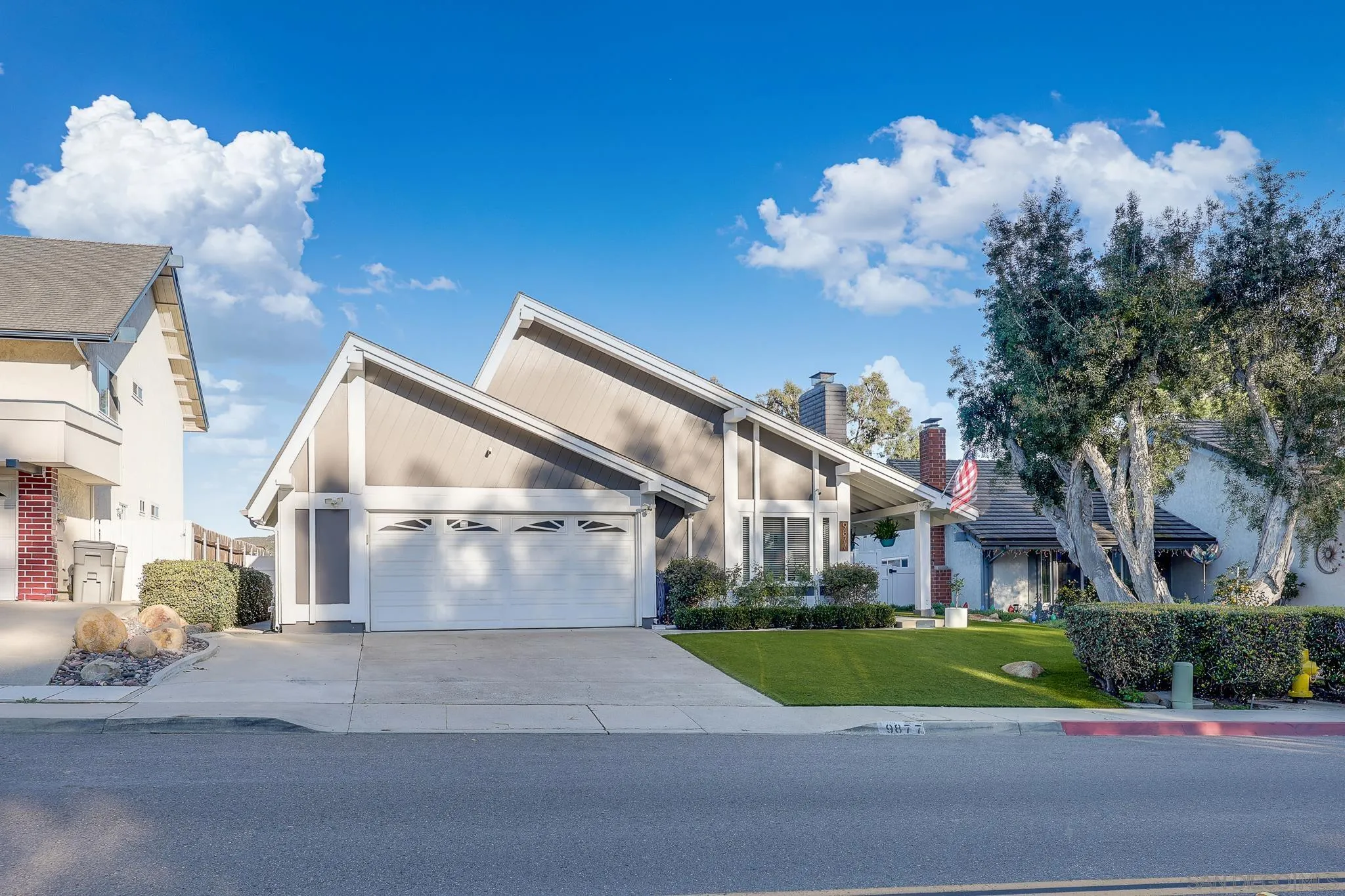 https://cdn.realtyfeed.com/cdn/127/260001536/572aeefc0616a088cf007ecfb895b941.webp