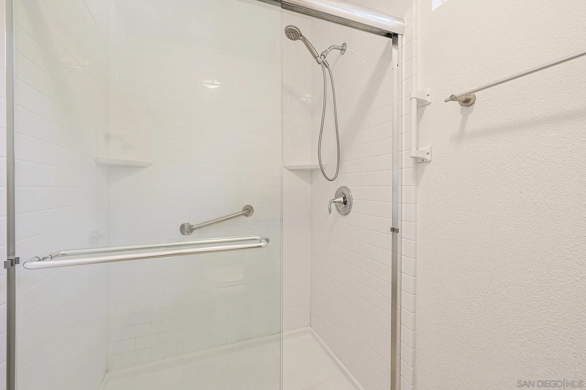 https://cdn.realtyfeed.com/cdn/127/260001536/5e32aca004c3e76c2de70f64915d3059.webp