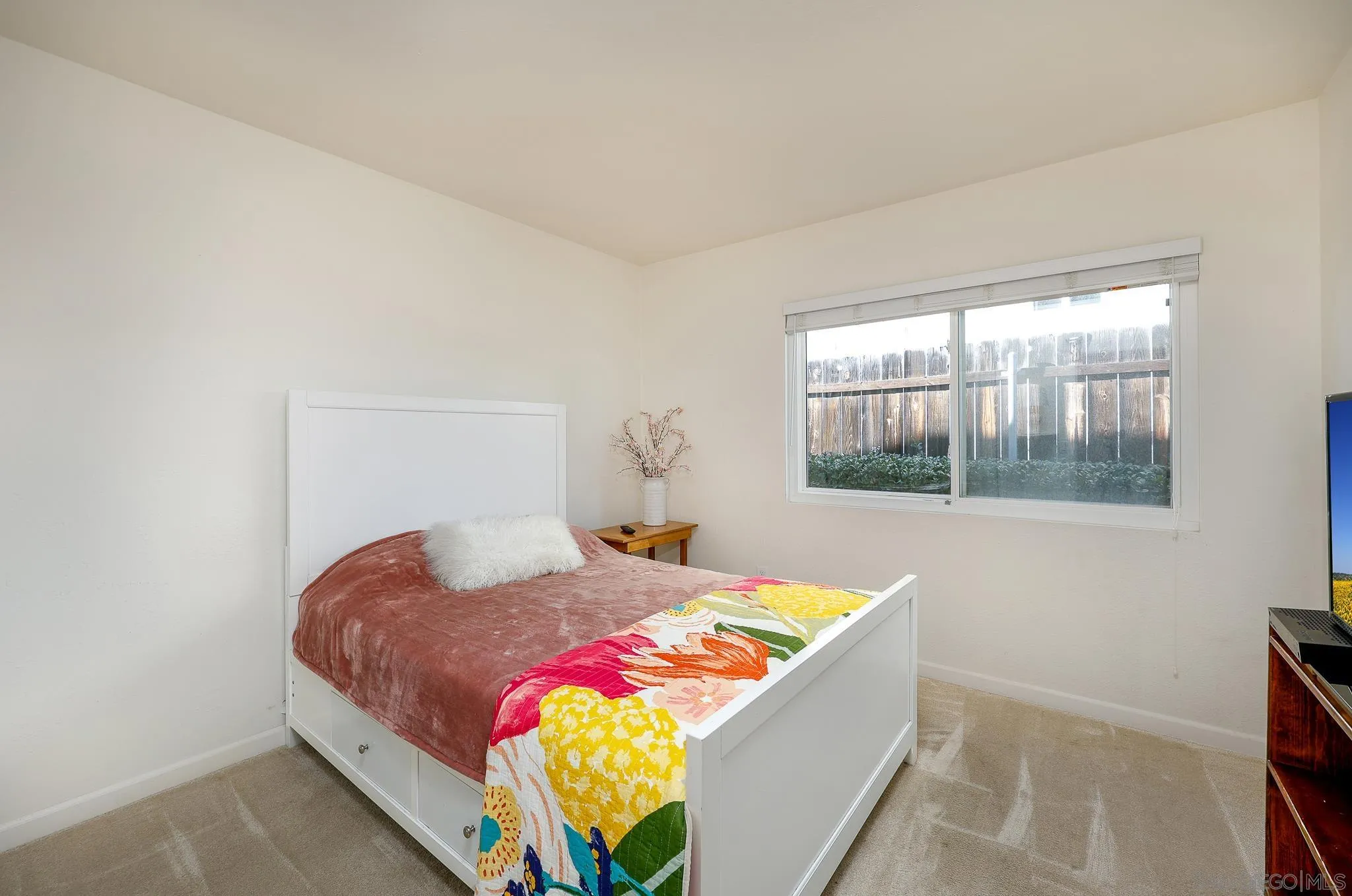 https://cdn.realtyfeed.com/cdn/127/260001536/d2ecd0feaf37c70567583461e5a40fab.webp