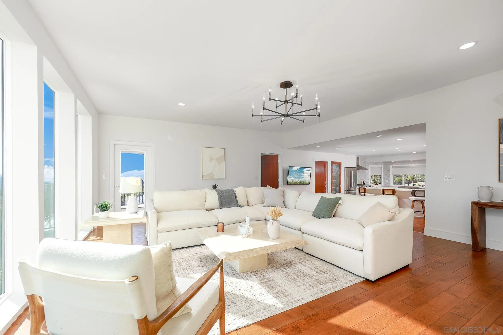 https://cdn.realtyfeed.com/cdn/127/260001537/1d8b32dee5dd13dbf060b2434a19ed68.webp