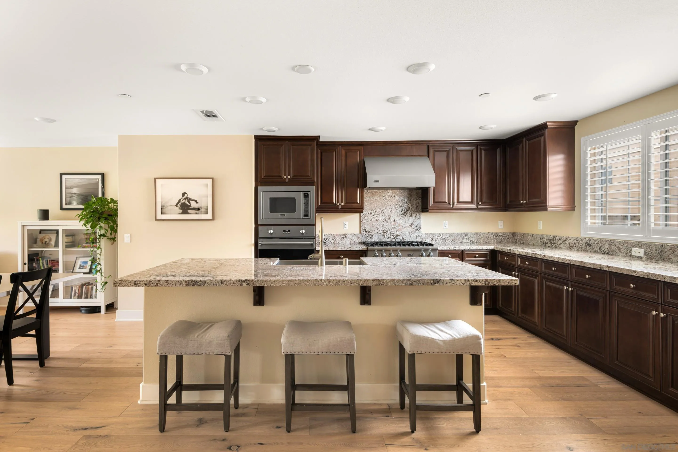 Photo #5: 260001538 Listing: Photo #5