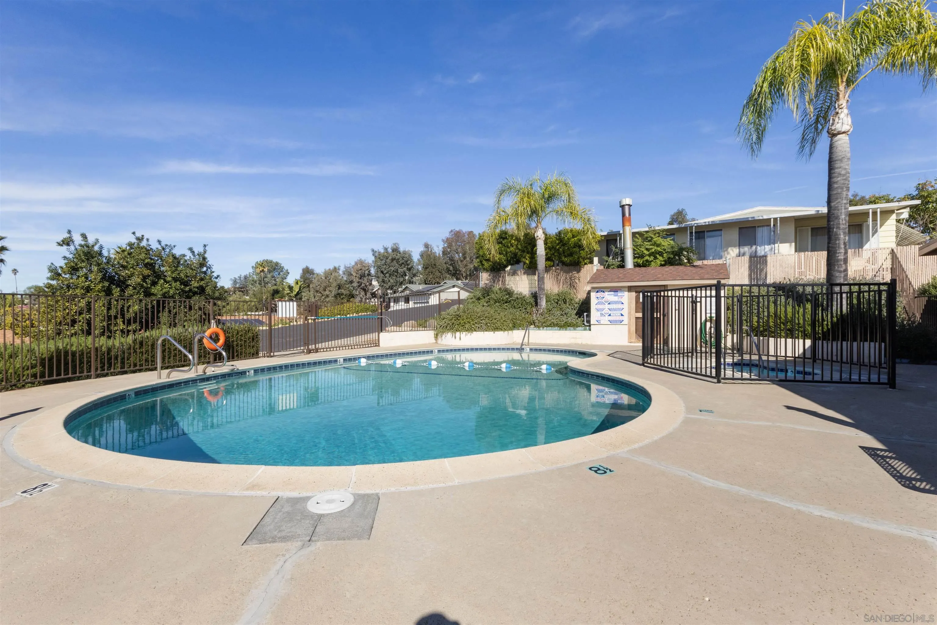 https://cdn.realtyfeed.com/cdn/127/260001540/7e0b444806afd95cae050a6573889f18.webp
