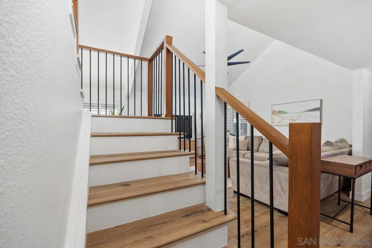 https://cdn.realtyfeed.com/cdn/127/260001543/11990f3ad6cb2202e14a16a348e08948.webp