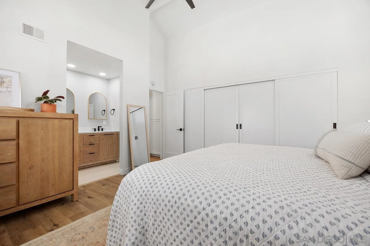 https://cdn.realtyfeed.com/cdn/127/260001543/664eb5bfac4825da408a0c0833b8ef9b.webp