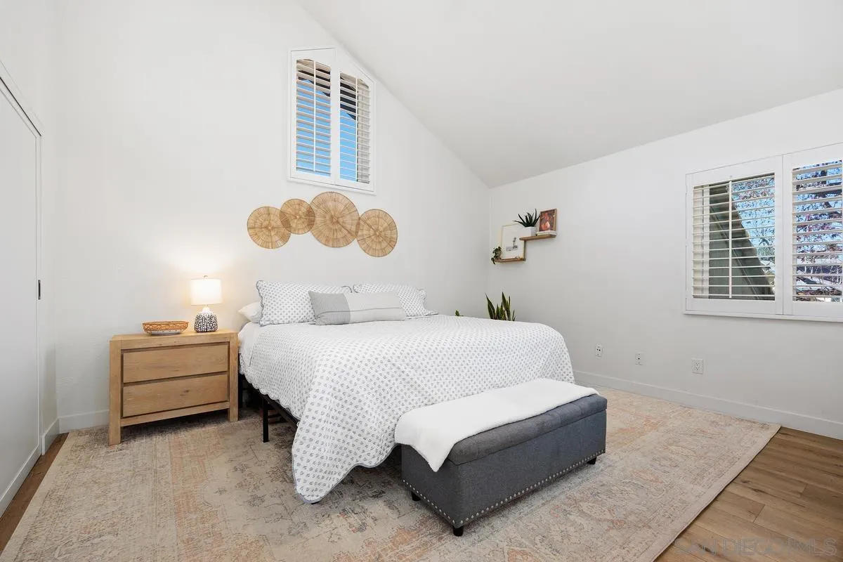 https://cdn.realtyfeed.com/cdn/127/260001543/95250a844e963b19a6b8123d75f5f8e4.webp