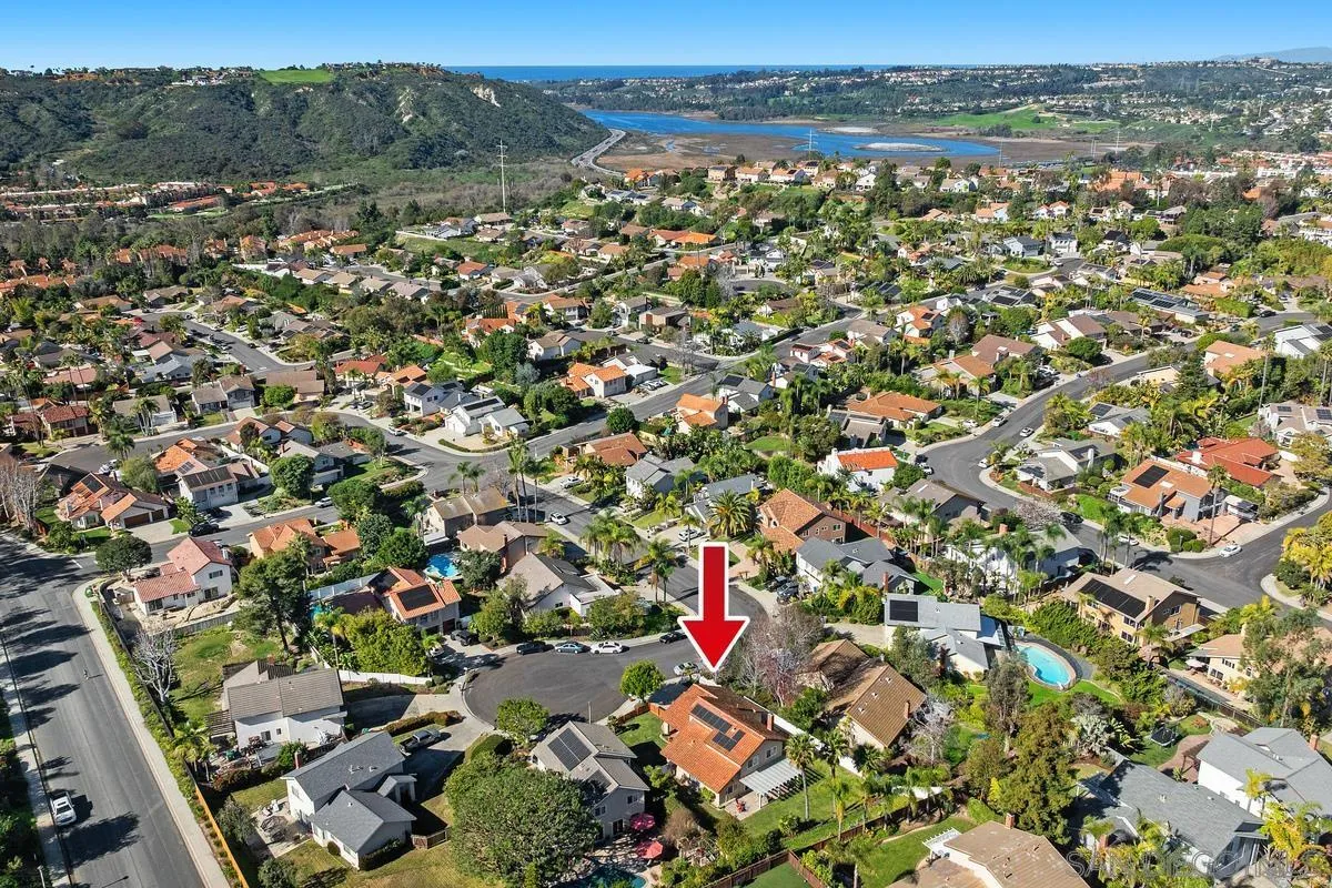 https://cdn.realtyfeed.com/cdn/127/260001543/ede1d9c9add1f86ce5971536f7ca35a7.webp