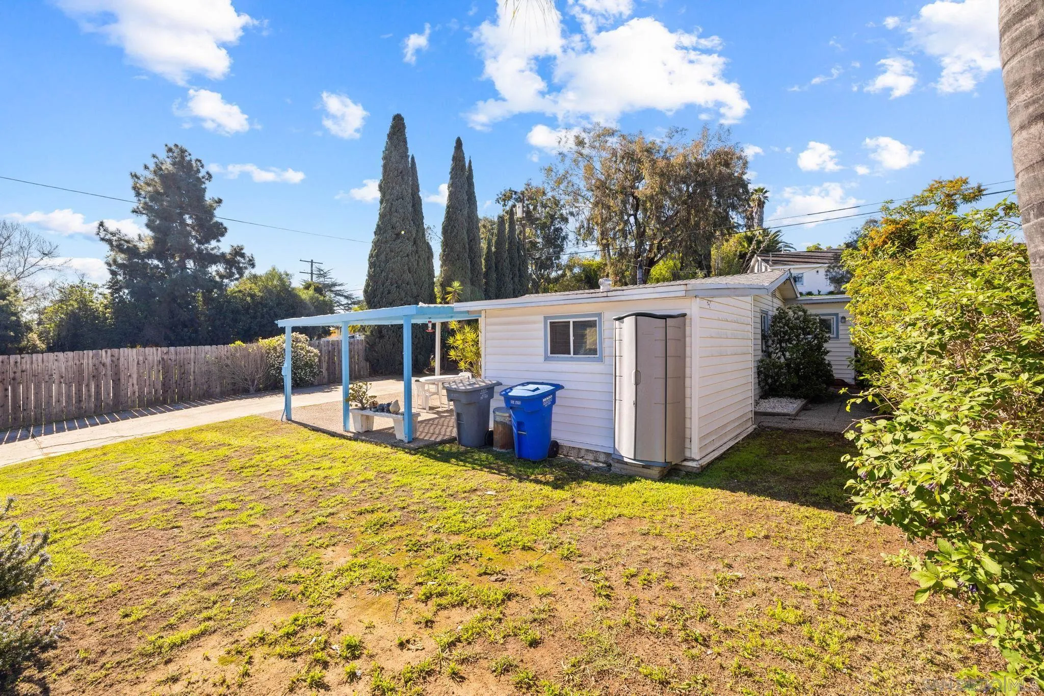 https://cdn.realtyfeed.com/cdn/127/260001546/7604d8e0f8d95ade9c35acfc07a49c31.webp