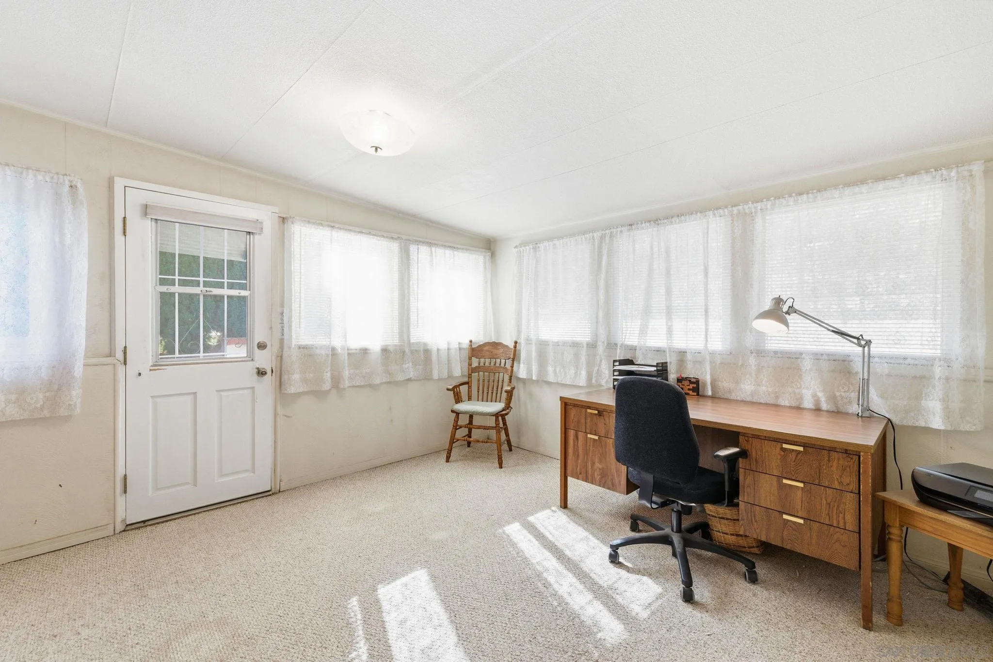 https://cdn.realtyfeed.com/cdn/127/260001546/7e34c400677238187ee804d81d451193.webp