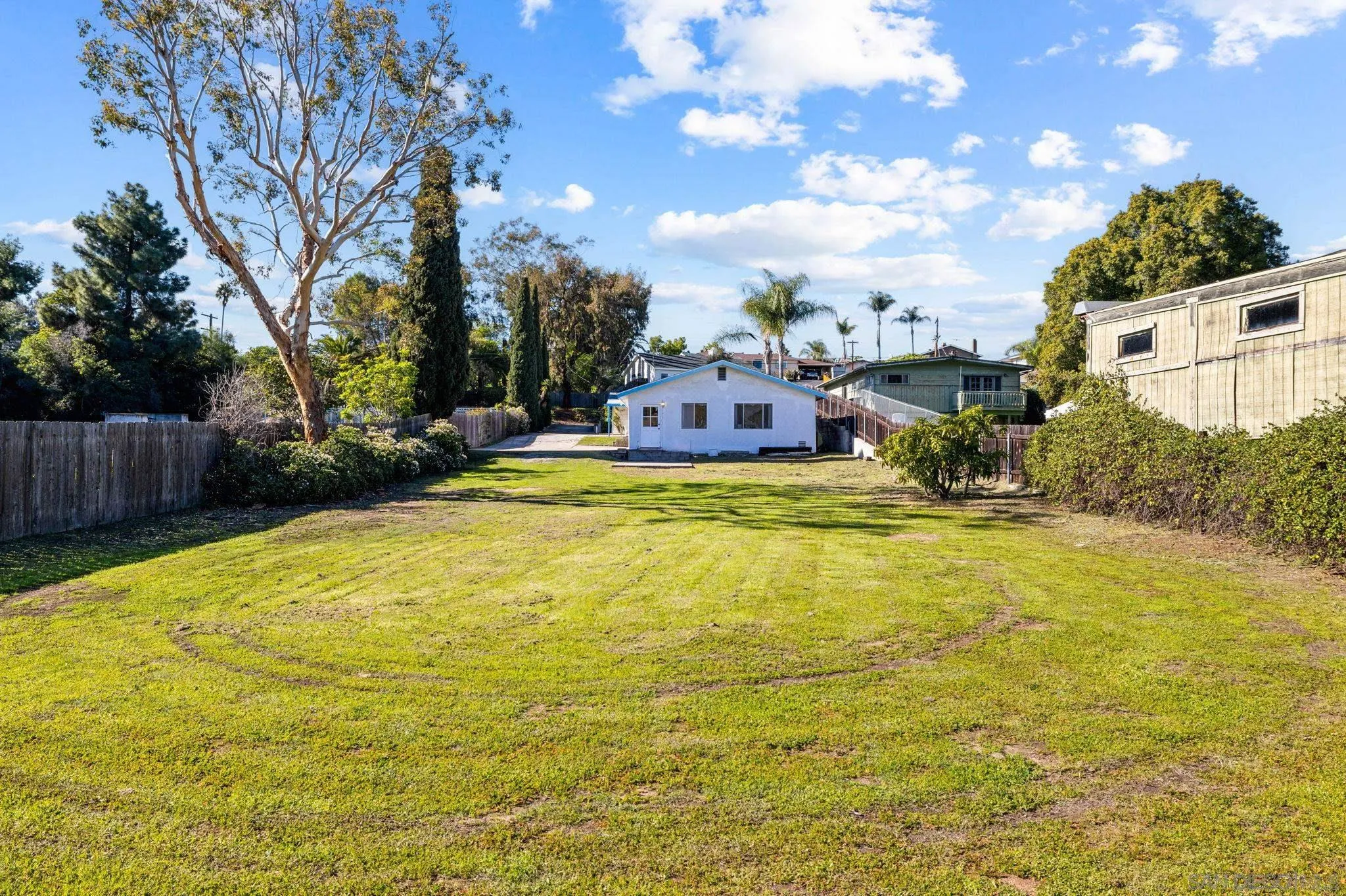 https://cdn.realtyfeed.com/cdn/127/260001546/d636e7de2cd6fd529327a85a9f684759.webp