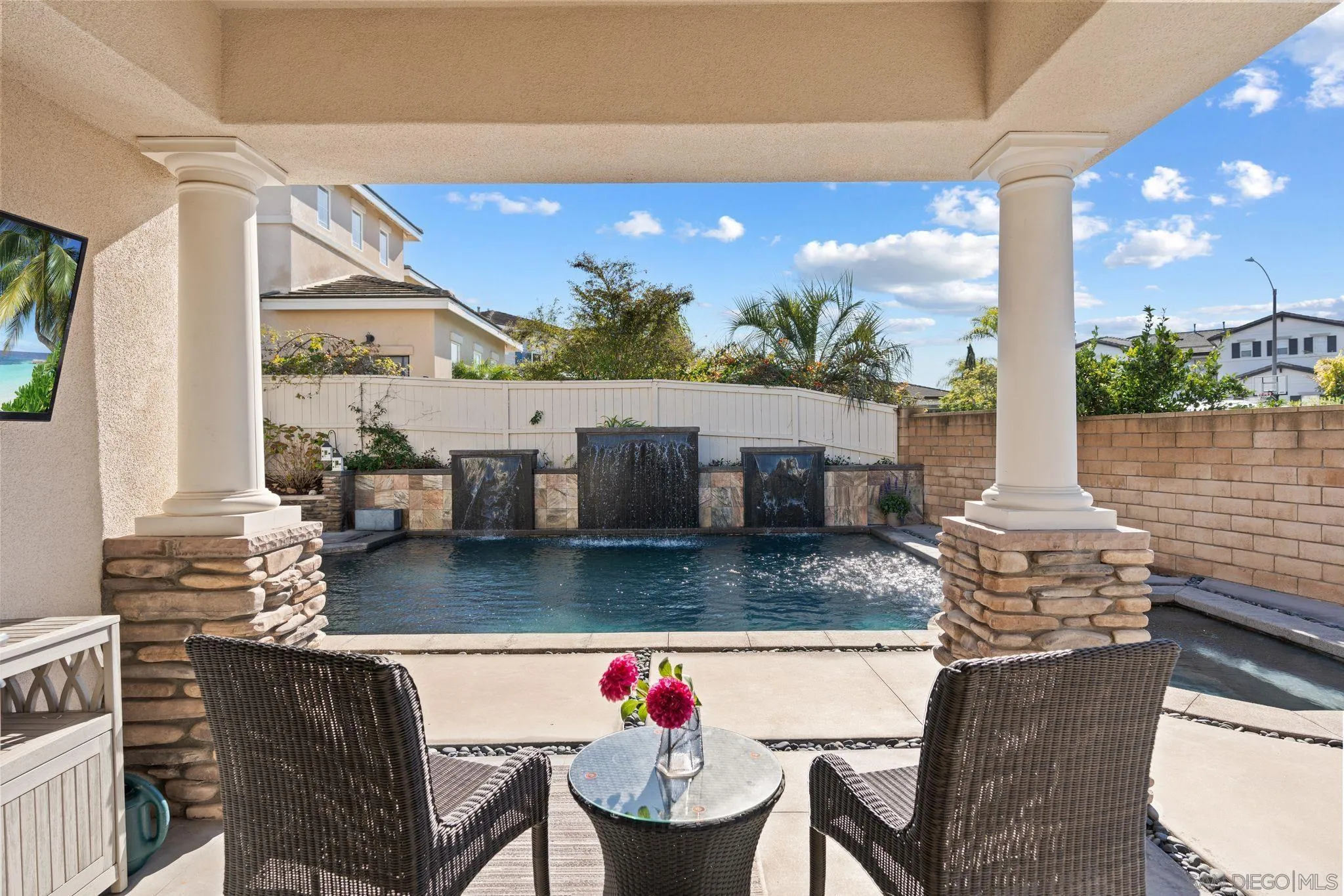 https://cdn.realtyfeed.com/cdn/127/260001552/85dc9afc51a77962d2666442d5862efd.webp