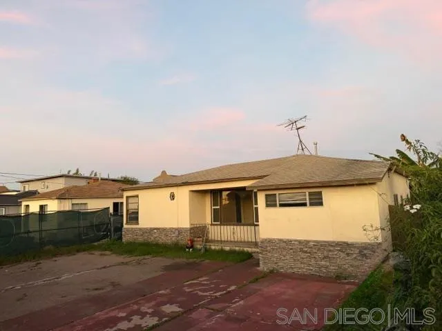 https://cdn.realtyfeed.com/cdn/127/260001554/a324f14704b063ddf8706f0837042c55.webp